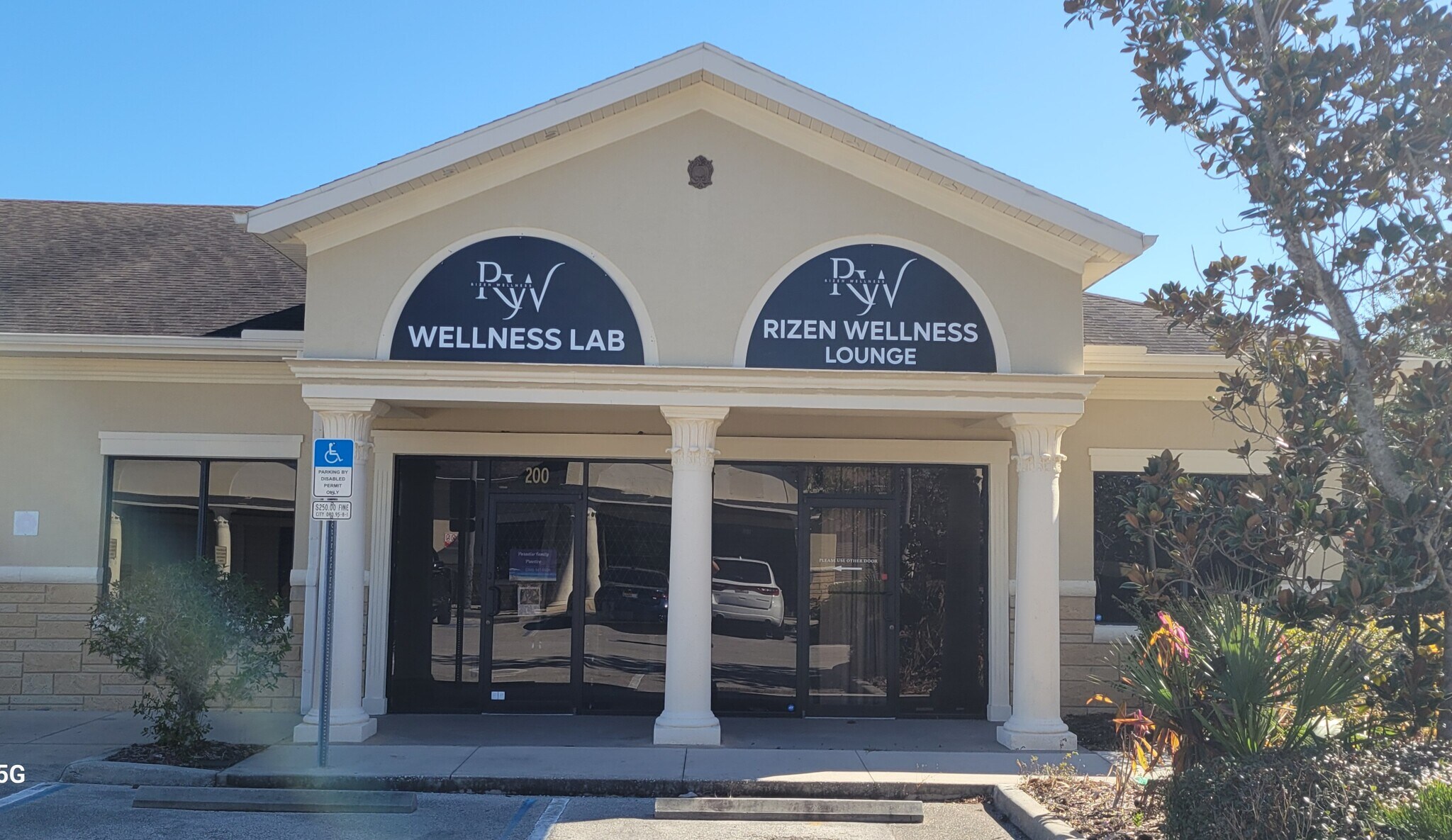 1081 Town Center Dr, Orange City, FL for Rent