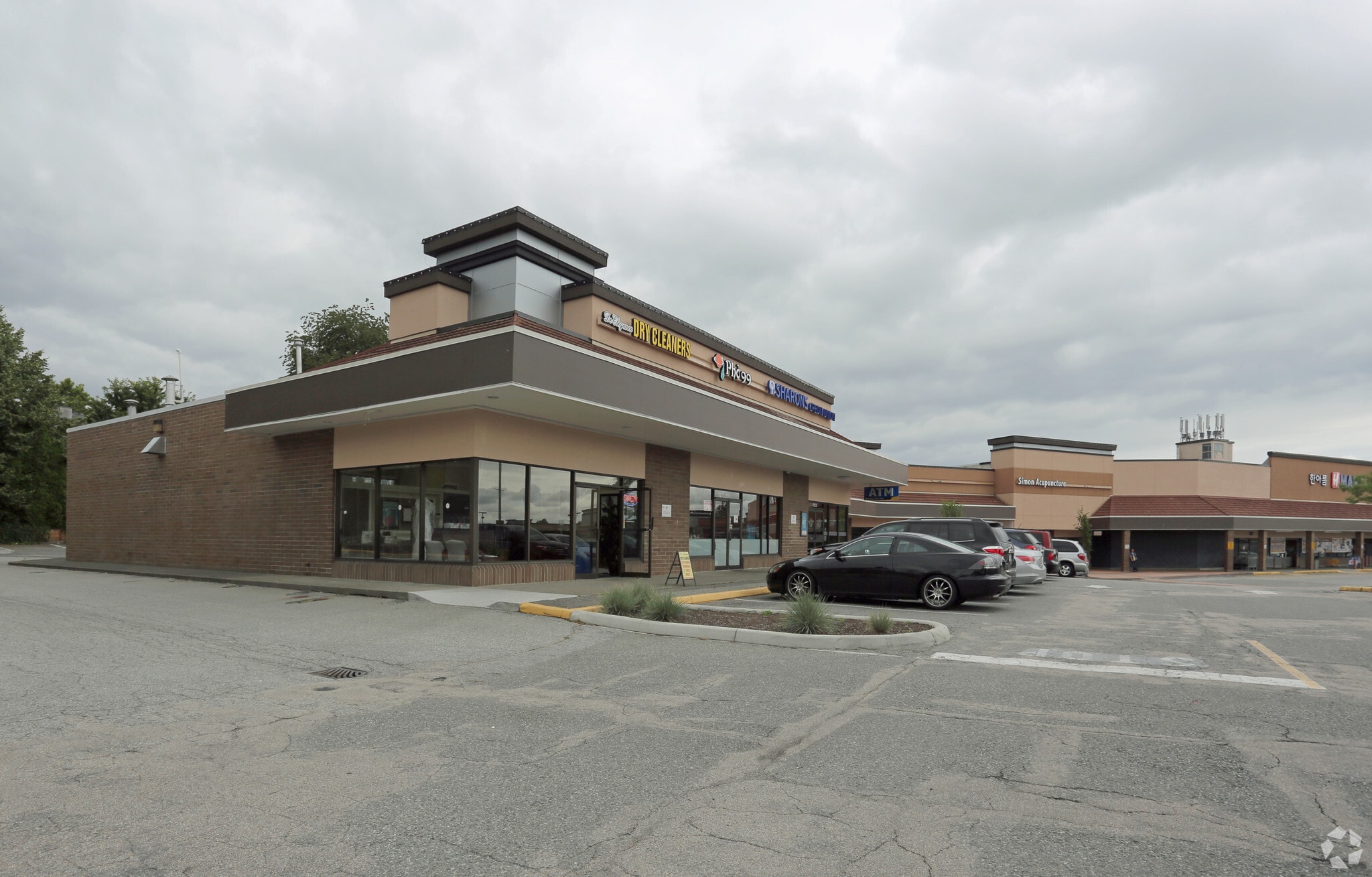 19531-19585 Fraser Hwy, Surrey, BC for Rent
