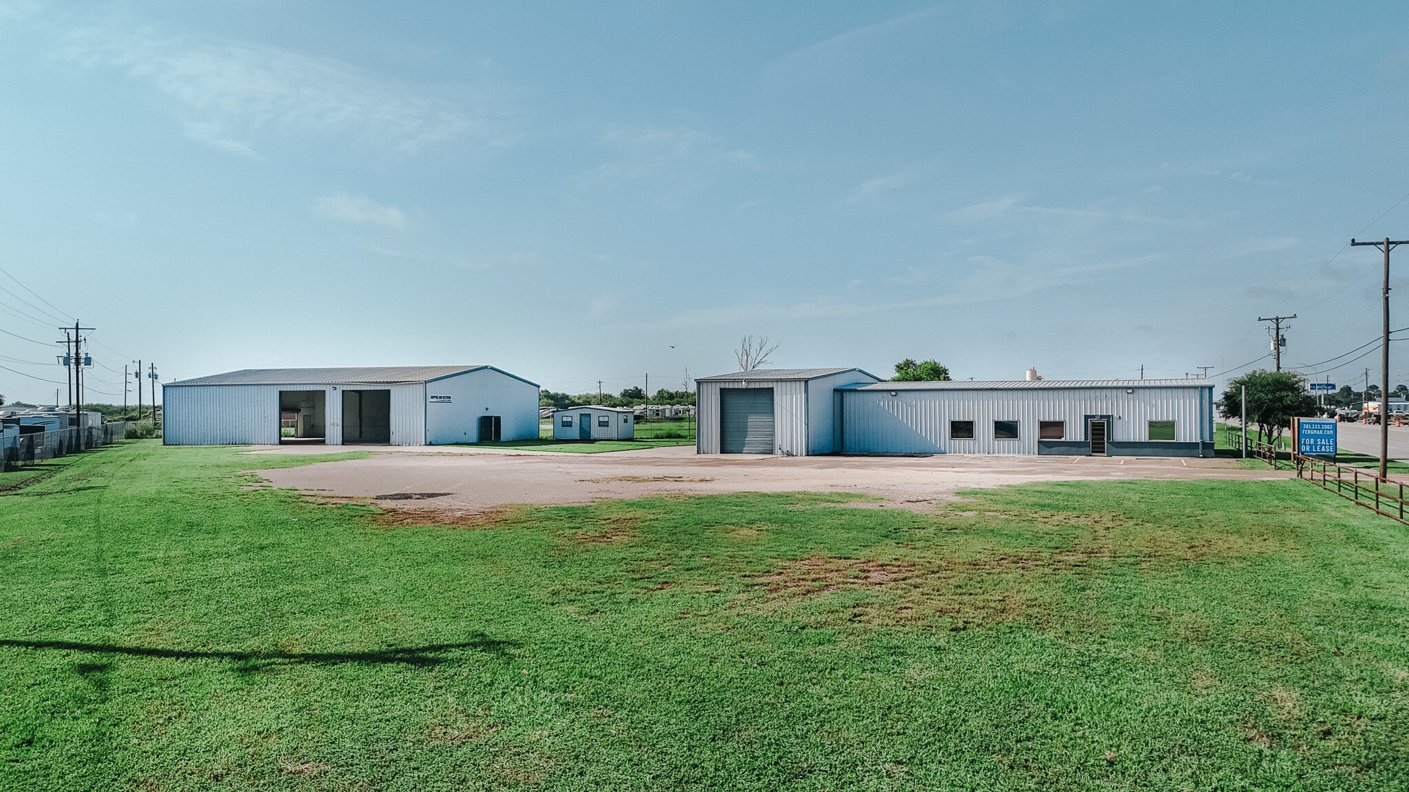 13102 N Navarro St, Victoria, TX for Sale