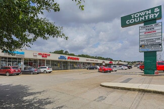 3700 S University Ave  