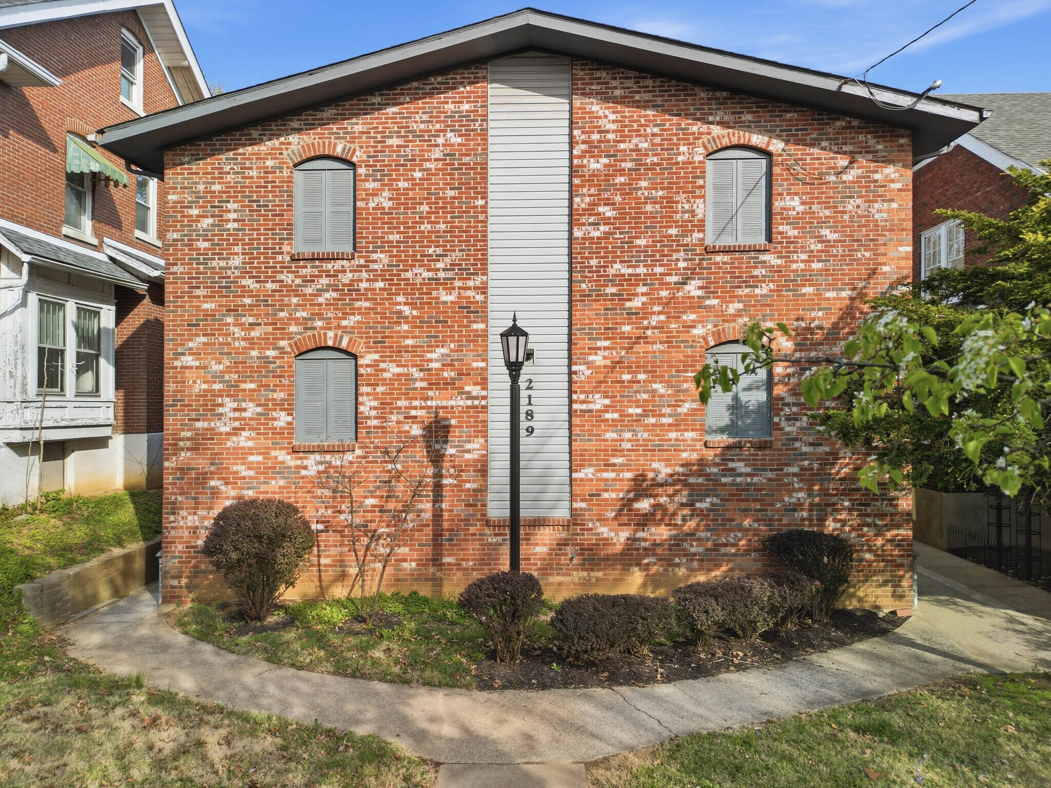 2189 Baringer Ave, Louisville, KY for Sale