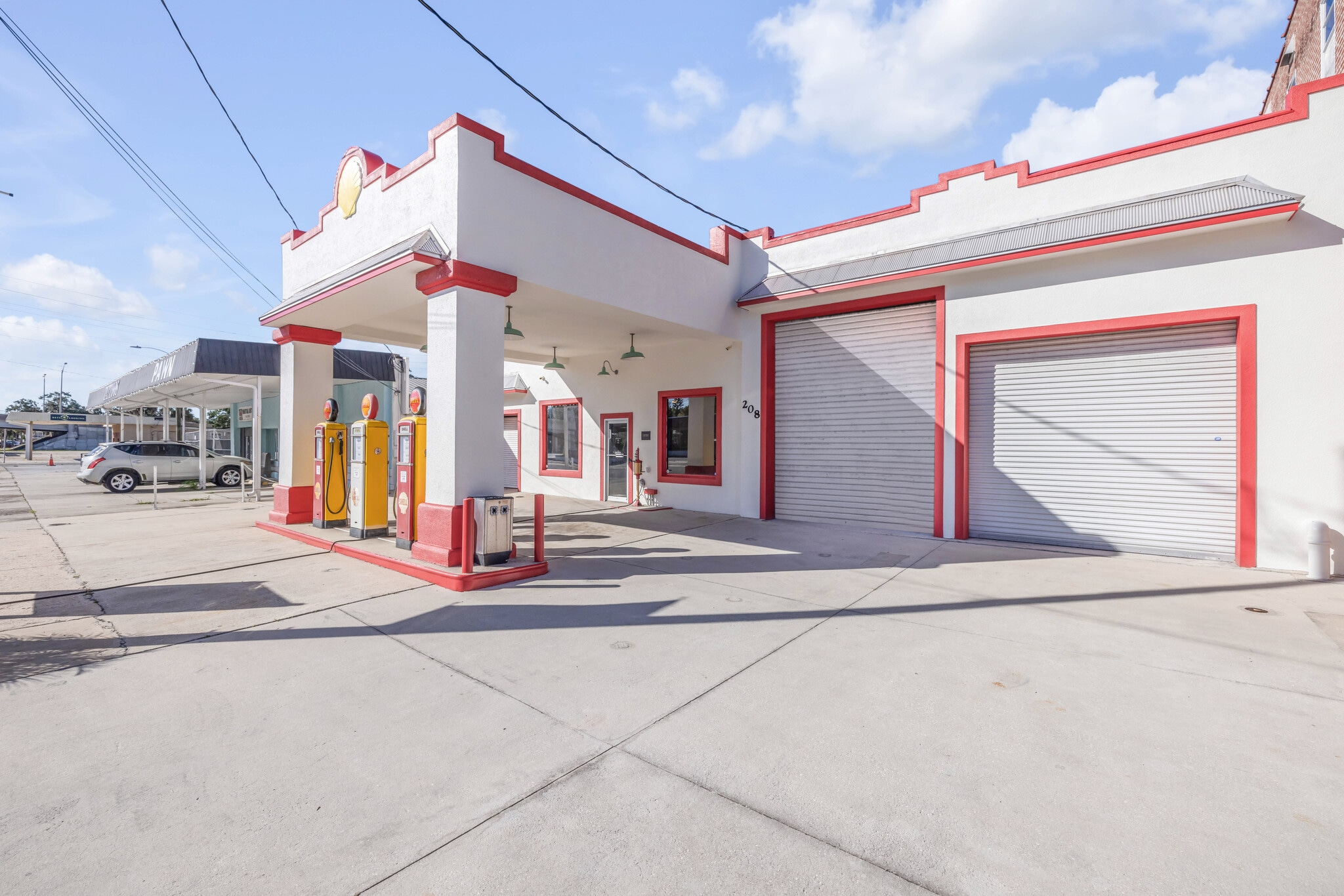 208 Magnolia St, New Smyrna Beach, FL for Sale