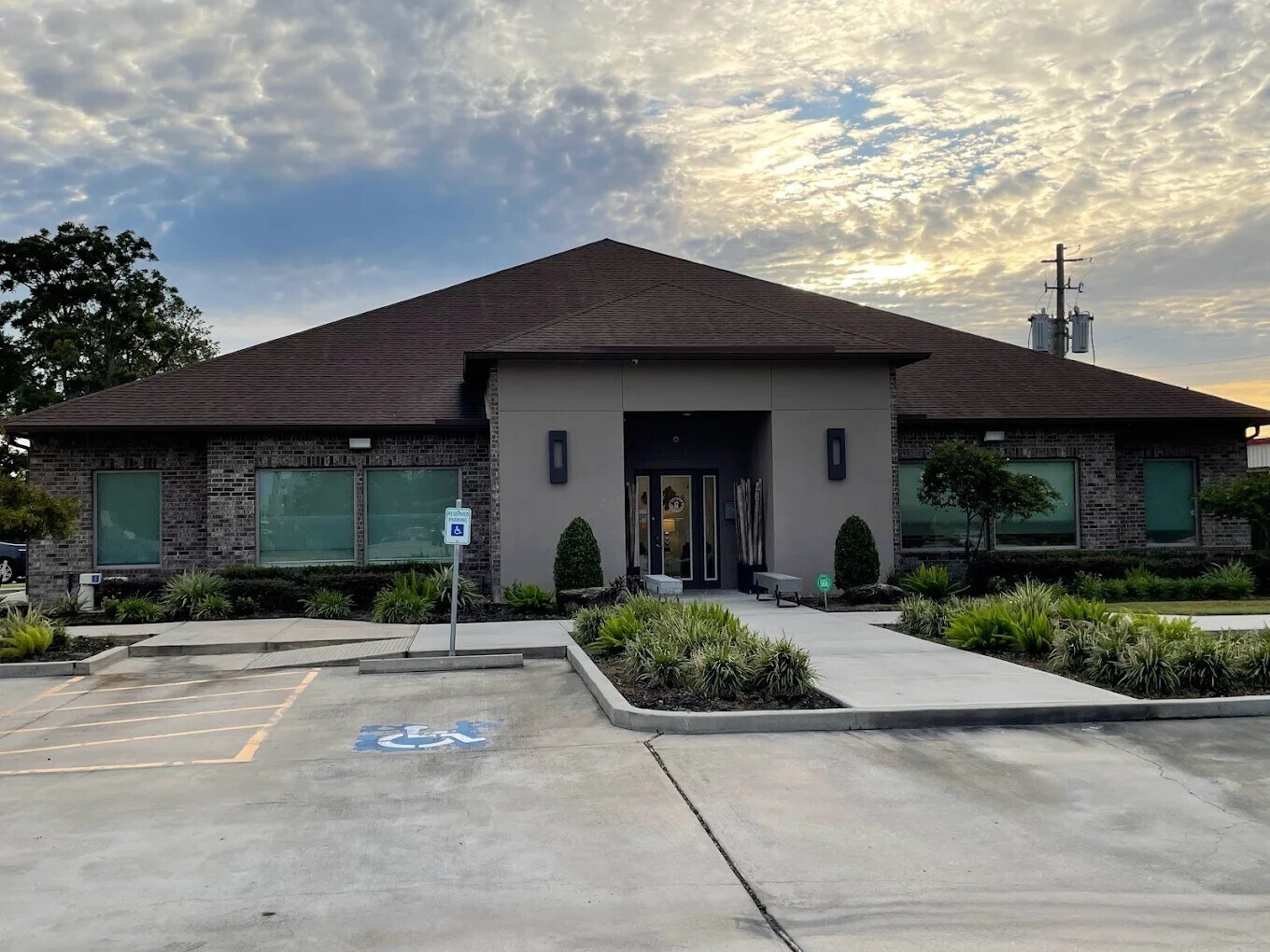 4518 N Main St, Baytown, TX for Rent