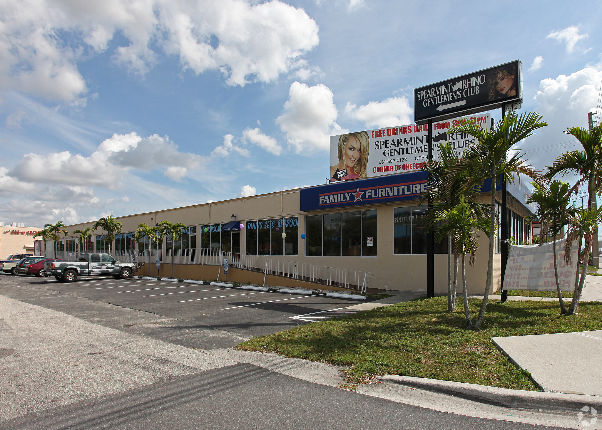 4421 Okeechobee Blvd, West Palm Beach, FL for Rent