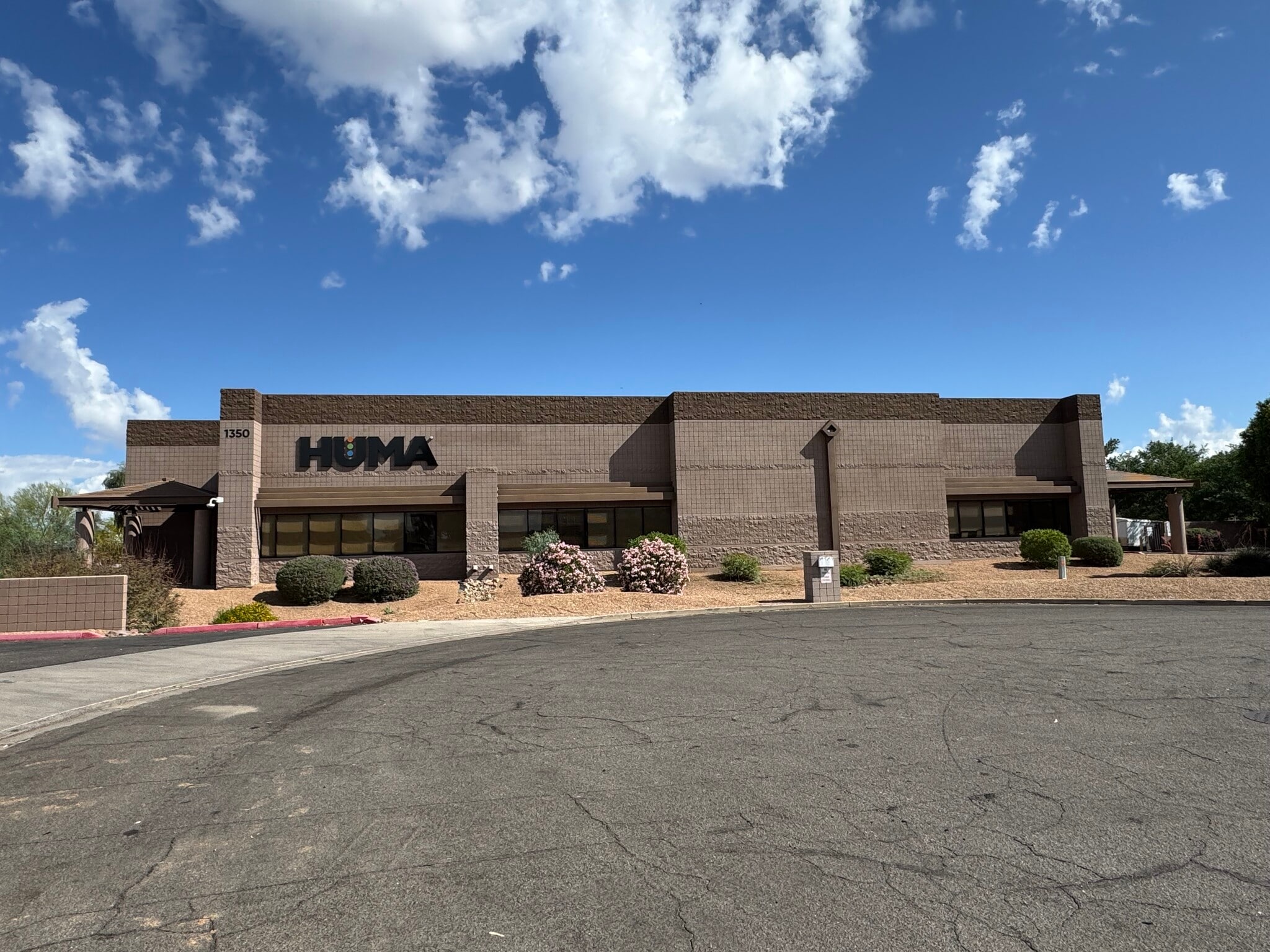 1350 W Harwell Rd, Gilbert, AZ for Sale