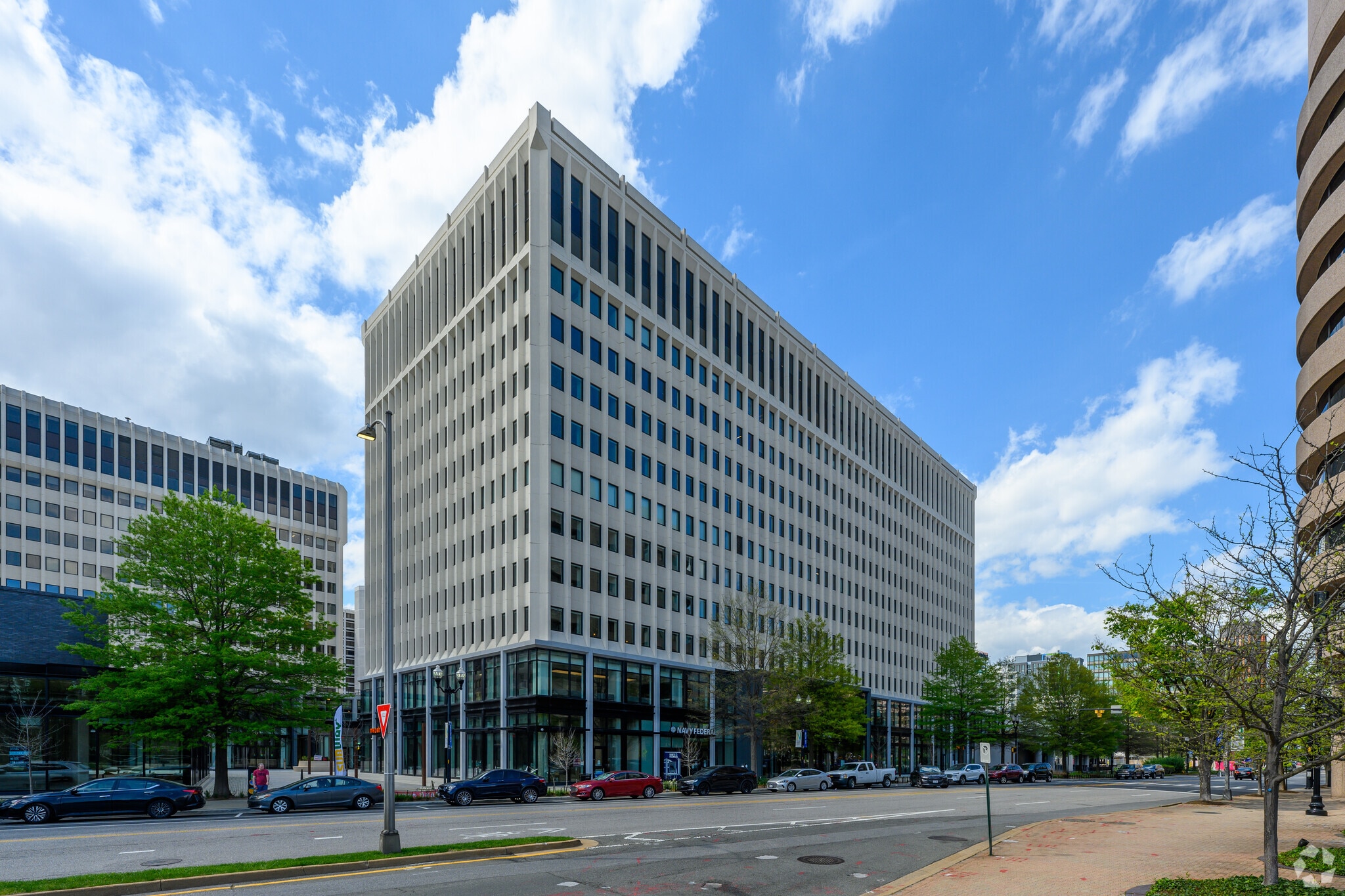 2450 Crystal Dr, Arlington, VA for Rent
