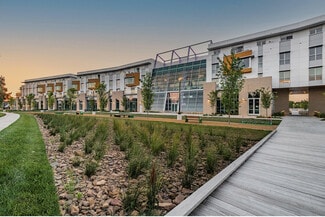 Bentonville, AR Retail - 1401 NE John Deshields Blvd