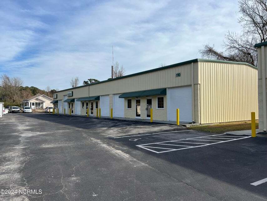 110 Maypatch Rd Jacksonville, NC 28546 Flex Property for Lease on