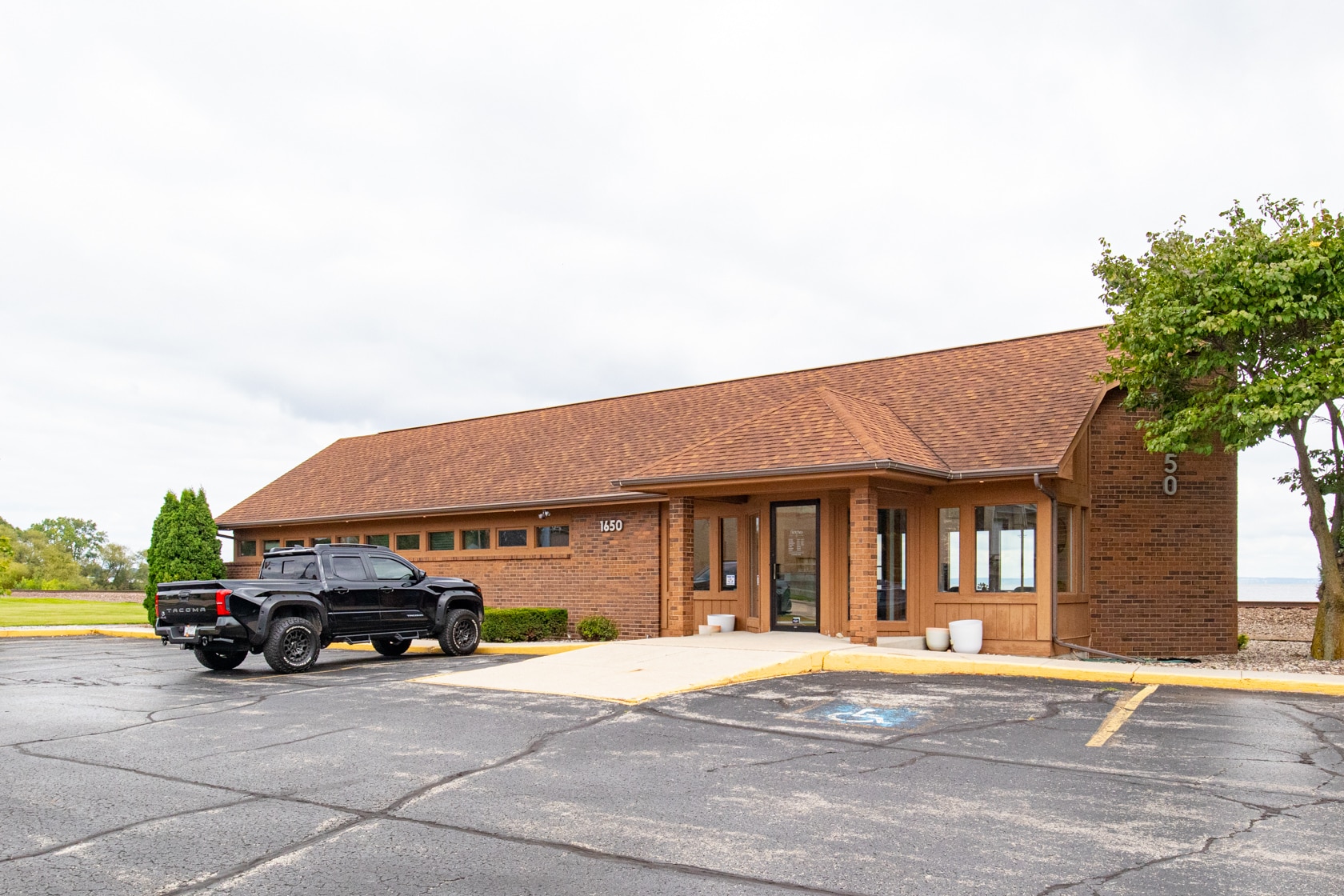 1650 S Main St, Oshkosh, WI for Sale
