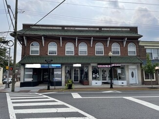 2 W Main St  