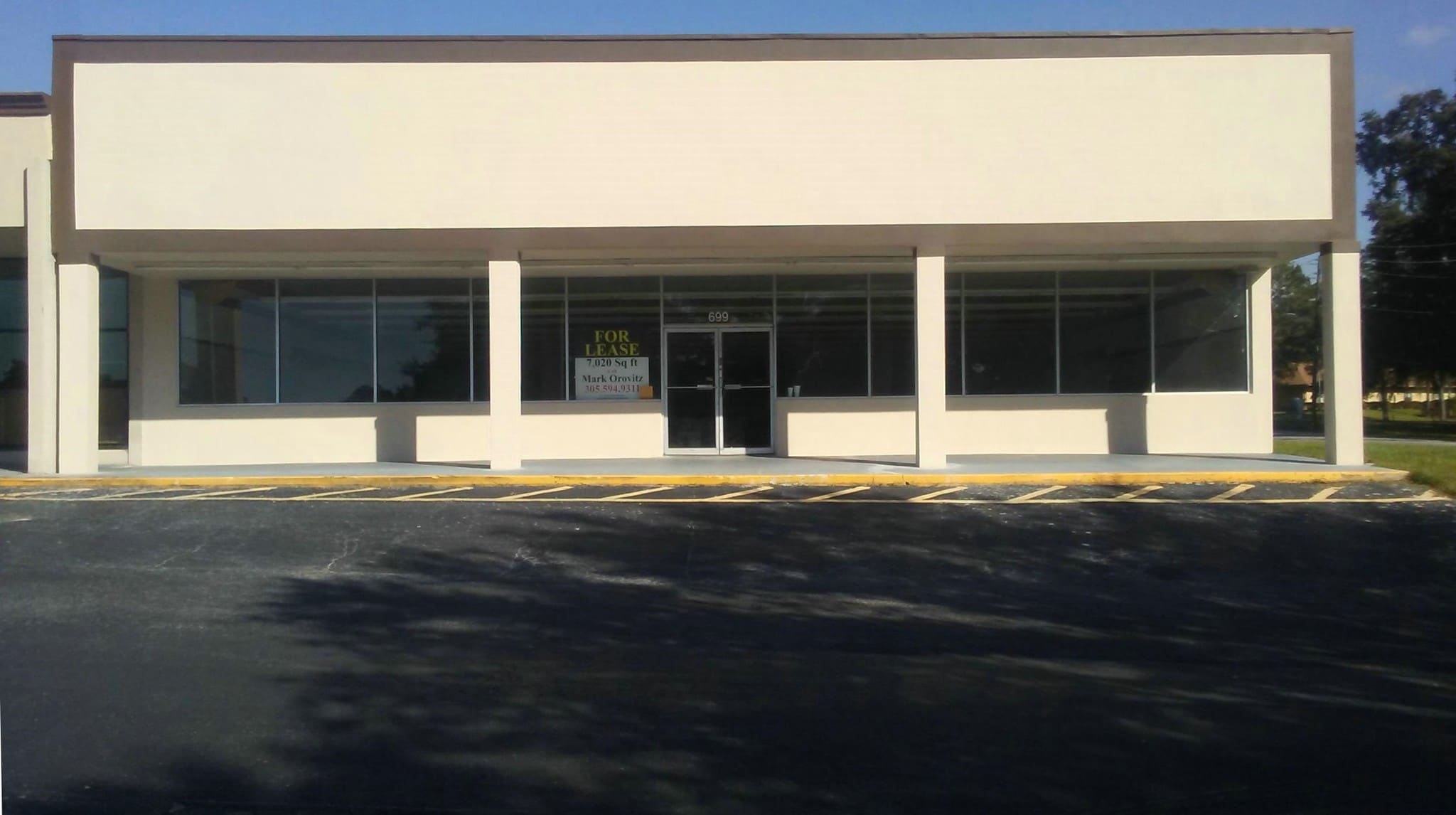 699 S Broad St Brooksville, FL 34601 Retail Property for Lease on