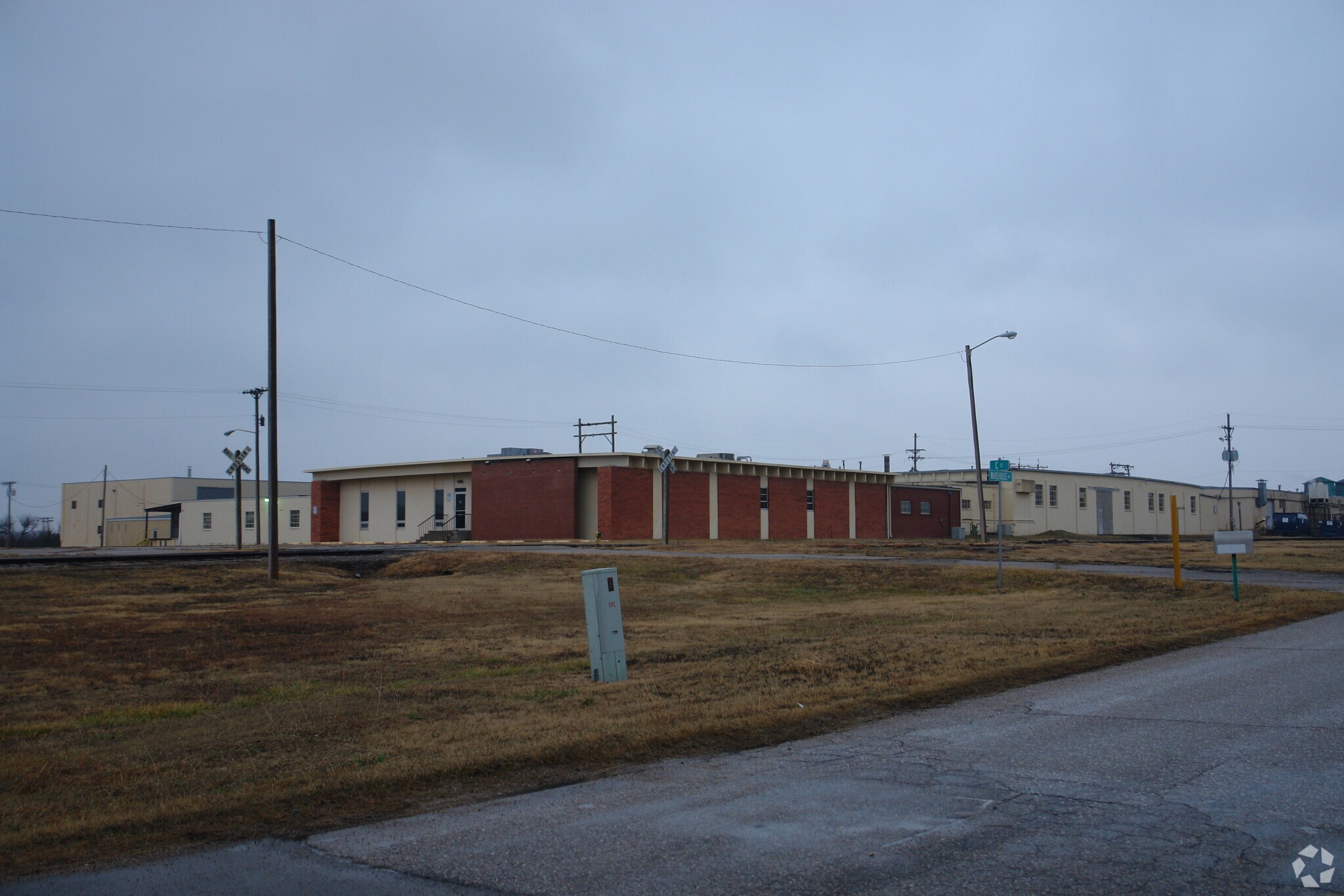 7615 Warehouse Ave, Winfield, KS for Sale