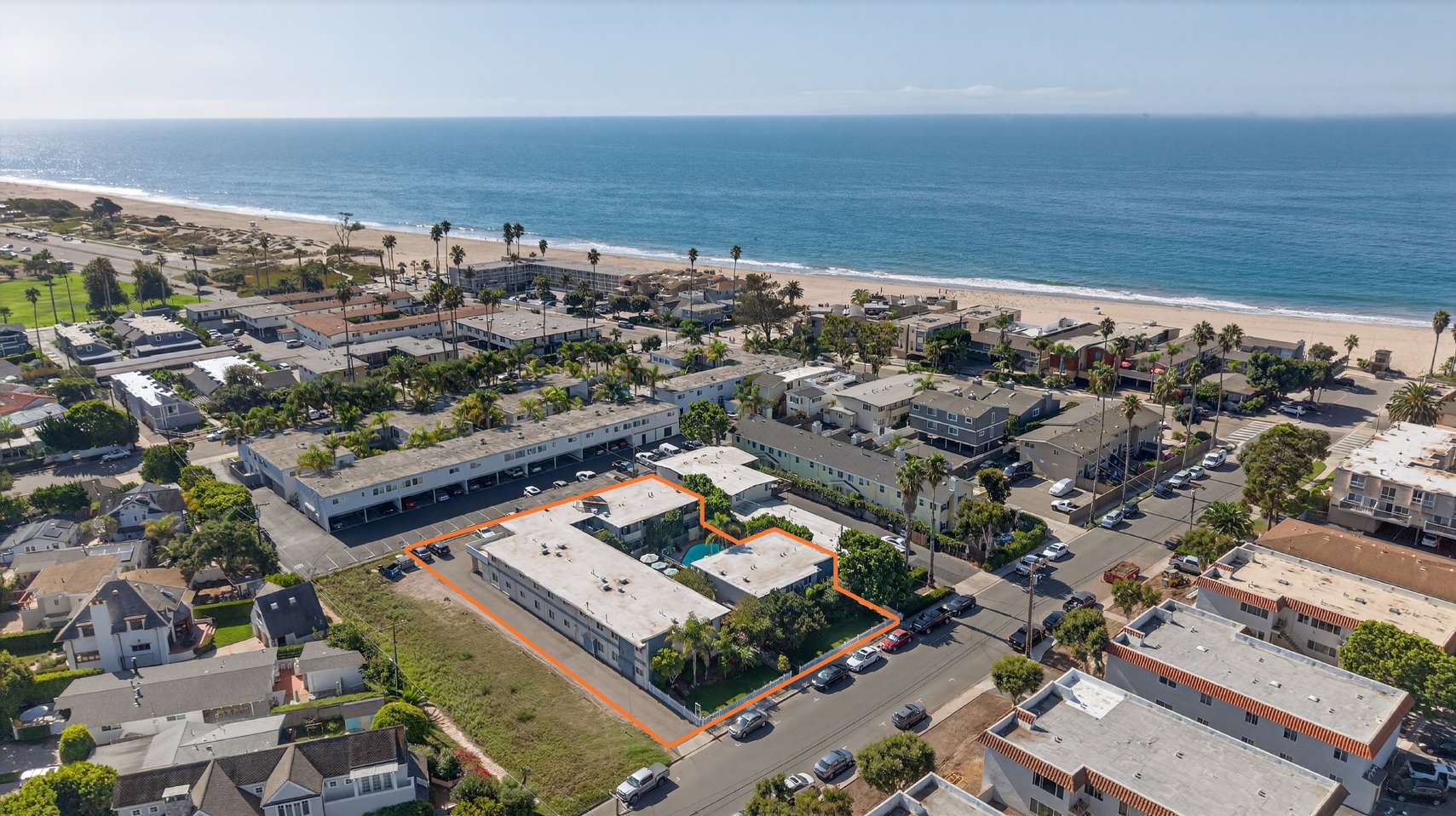180 Holly Ave, Carpinteria, CA for Sale