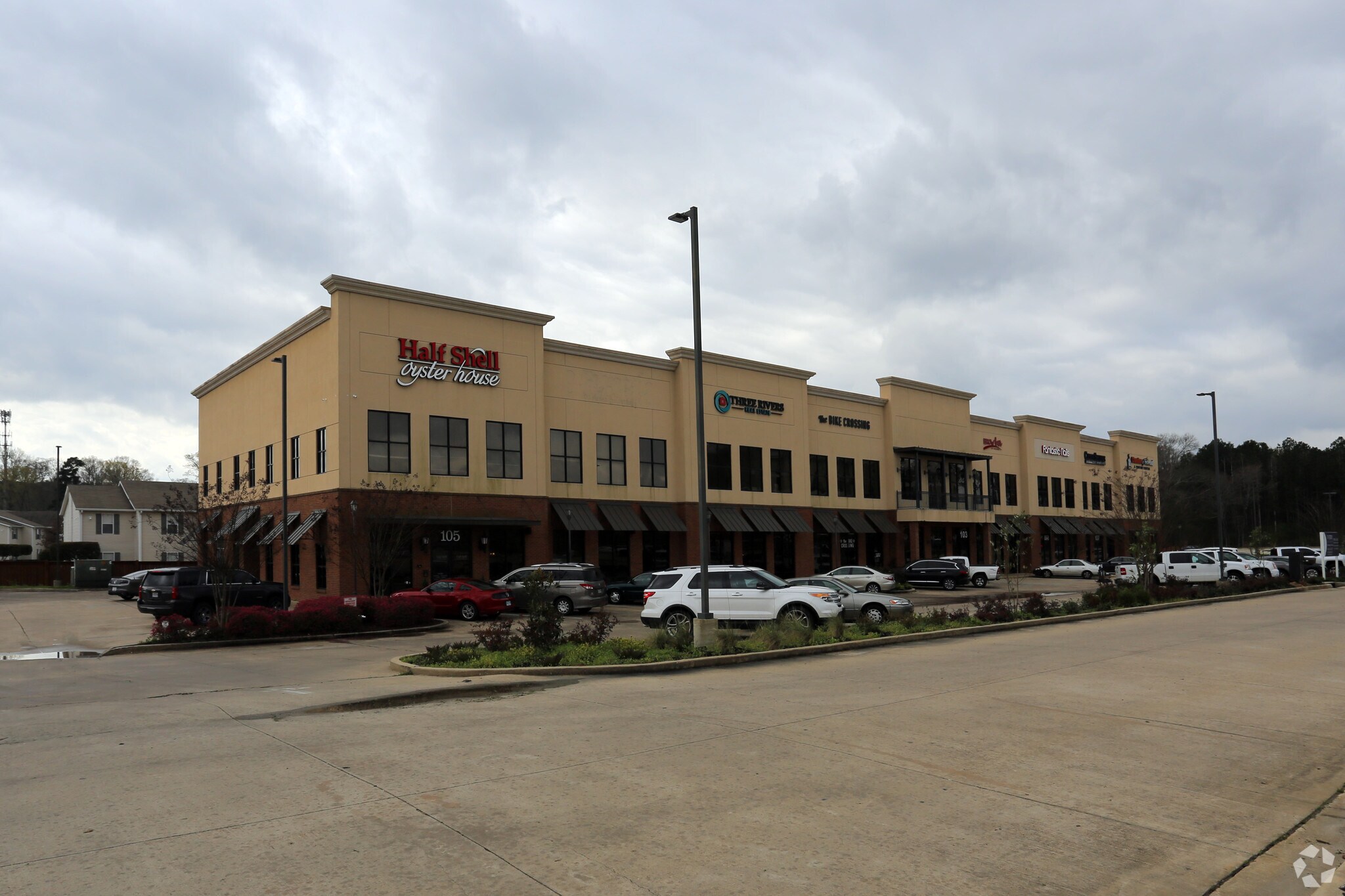 115 Laurel Park Cv Flowood, MS 39232 Office Property for Lease on