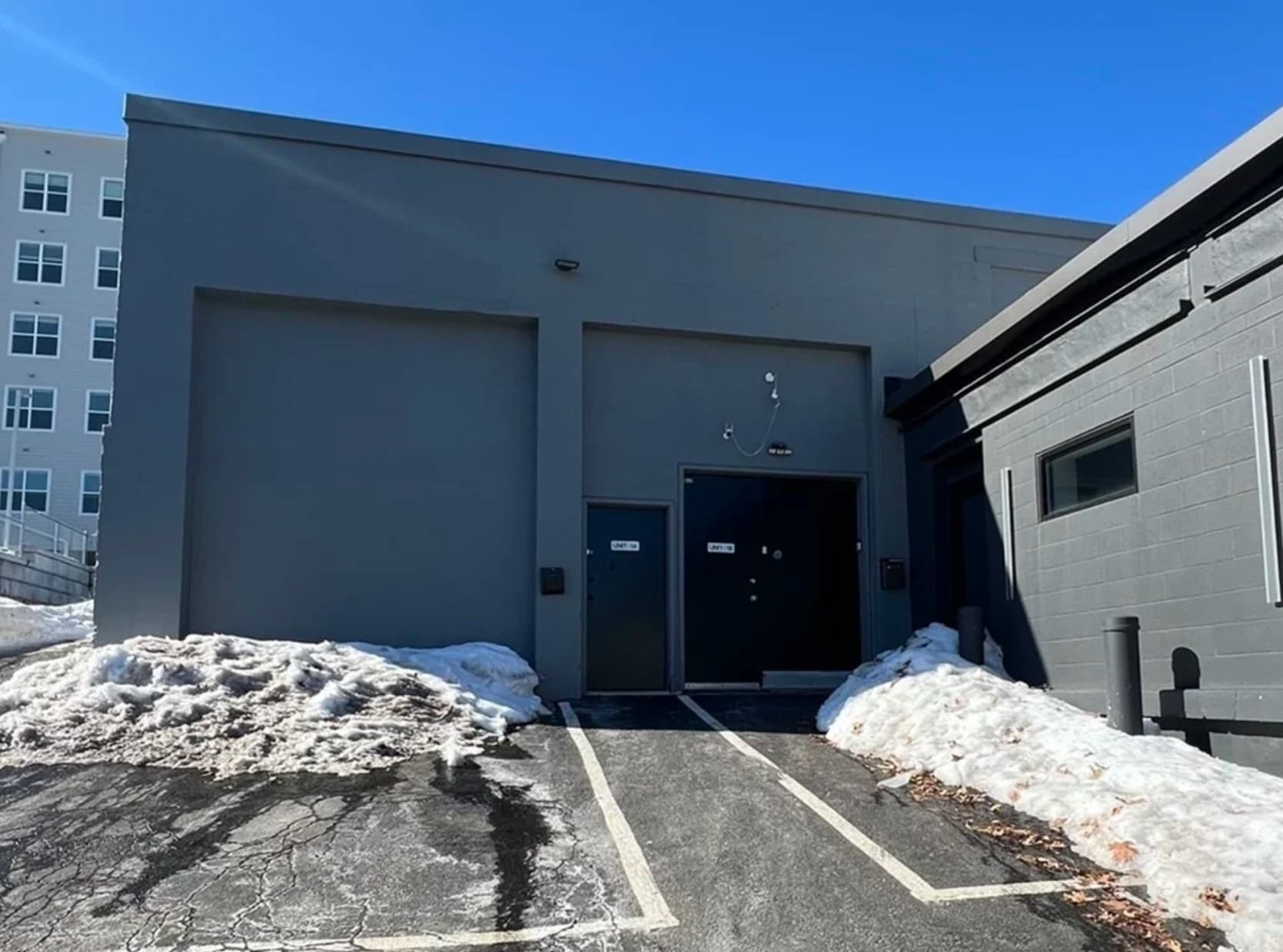 53-55 Pond Unit 1B St, Waltham, MA for Sale