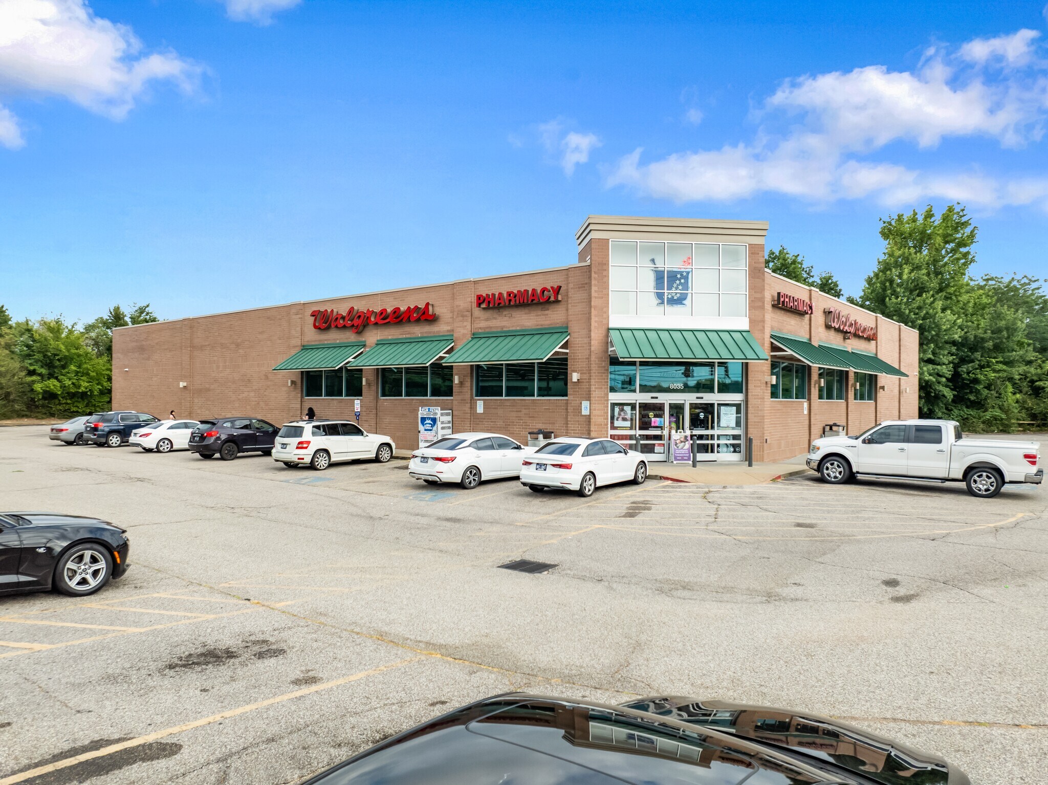 8035 E Shelby Dr, Memphis, TN for Sale