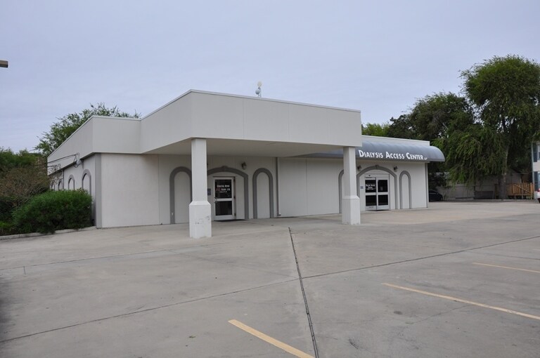1533 5th St, Corpus Christi, TX for Sale