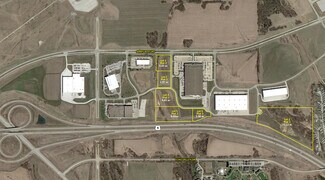 Des Moines, IA Commercial Land - 7404 SW 37th St