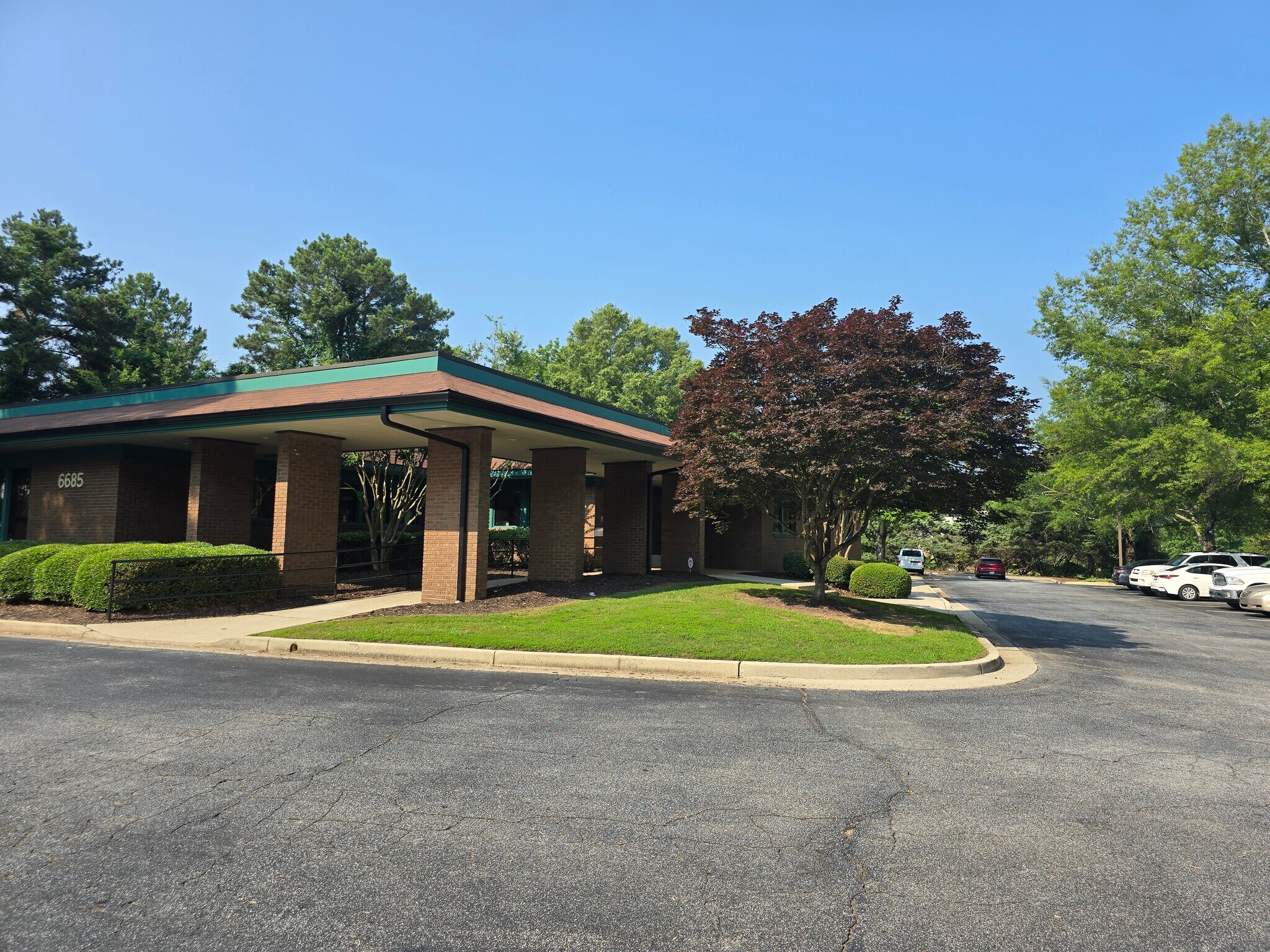 6685 Merchants Way, Morrow, GA for Sale
