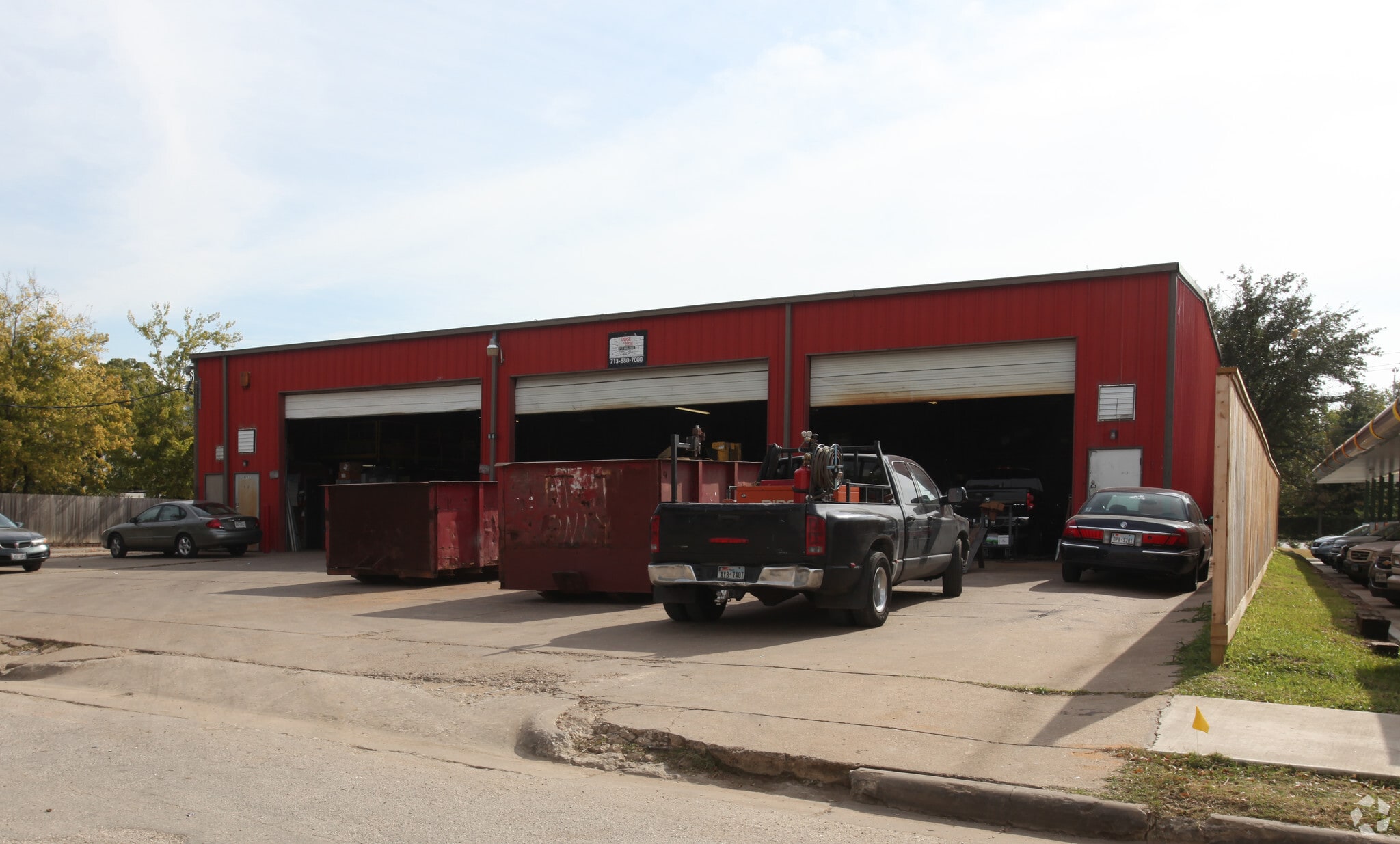 2727 Center St, Houston, TX for Sale