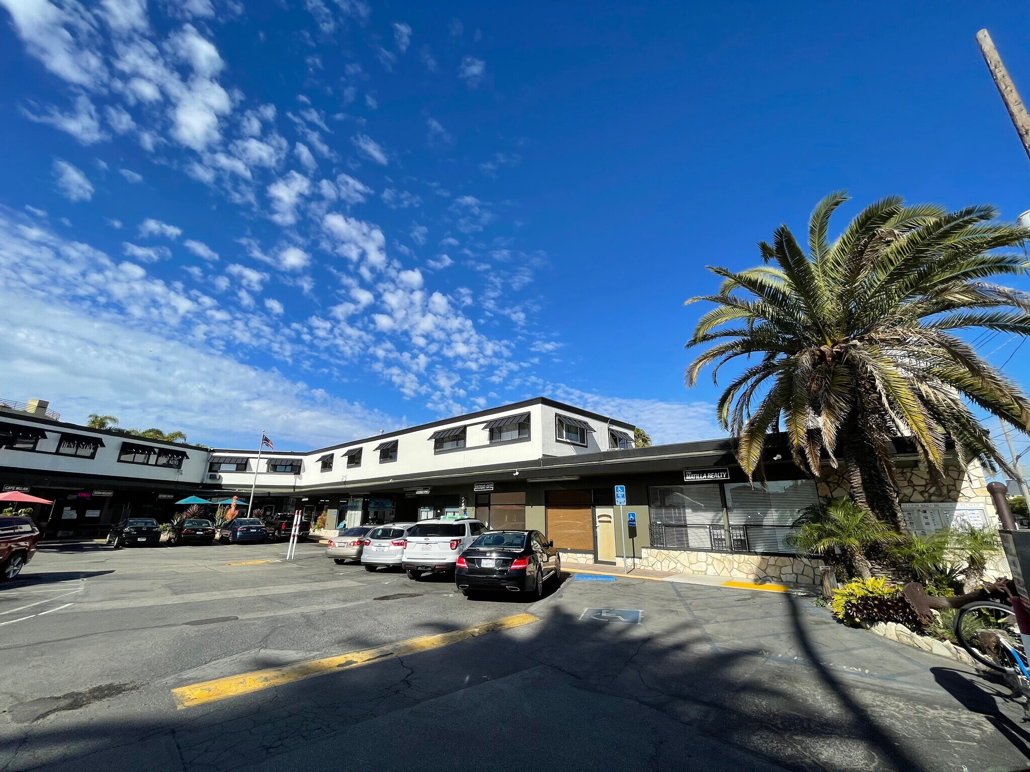 215 Culver Blvd, Playa Del Rey, CA for Rent