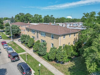Skokie, IL Apartments - 4936 Greenwood St