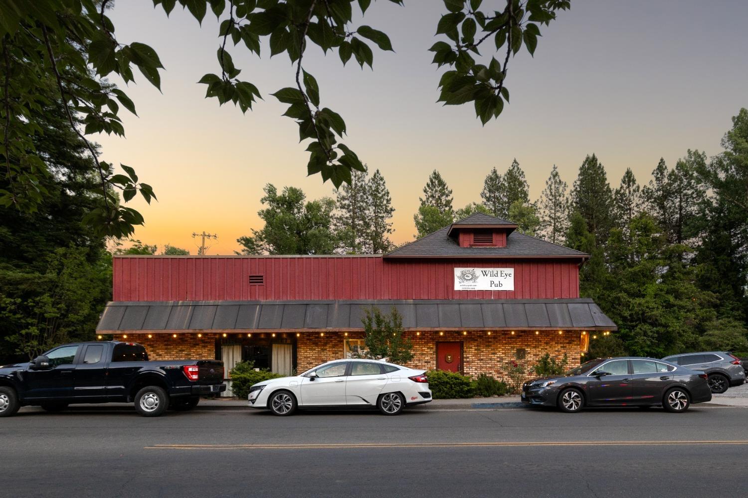 535 Mill St, Grass Valley, CA for Sale
