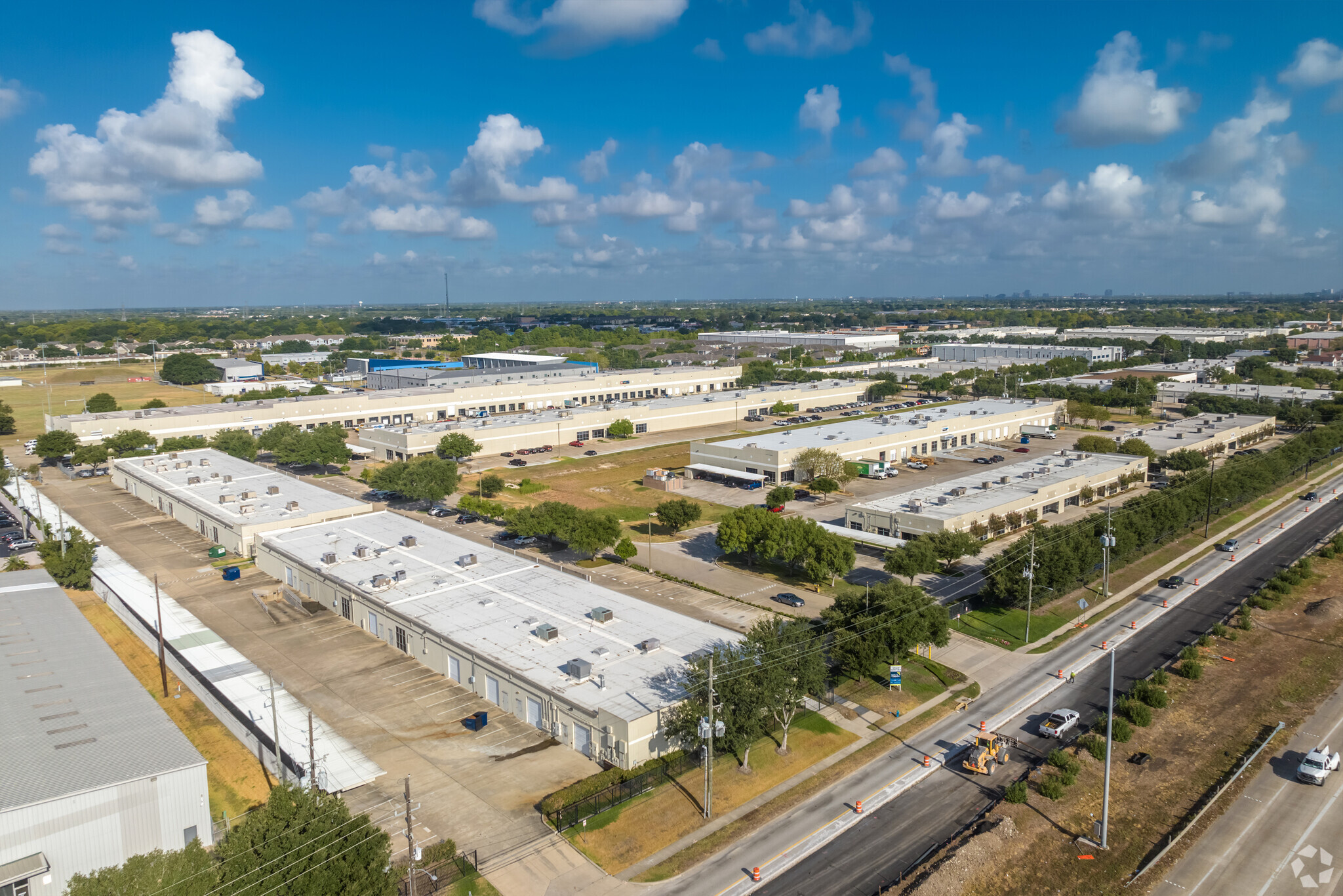 10010 W Sam Houston Pky S Houston, TX 77099 - Industrial Park Property ...