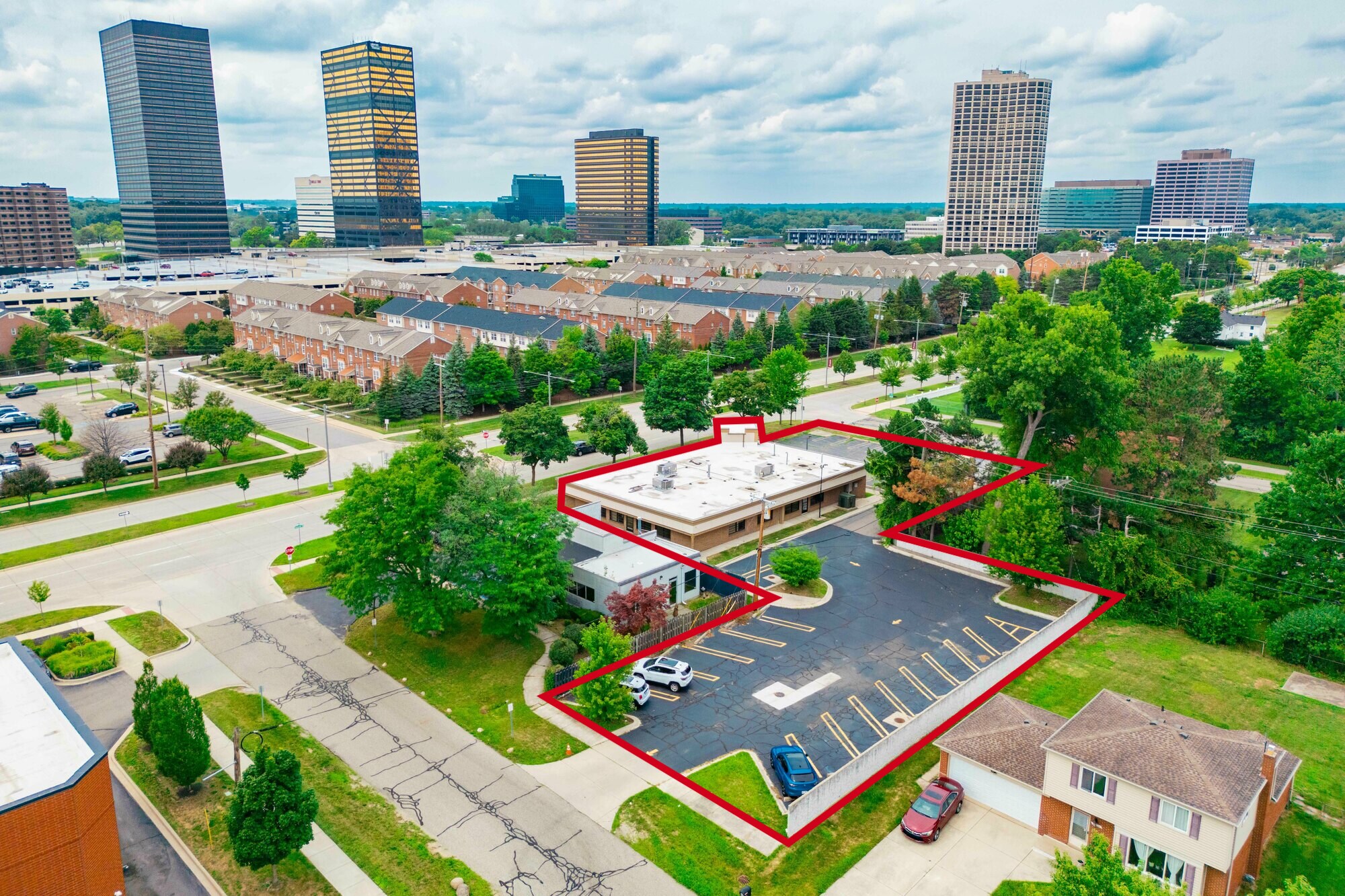 25354 Evergreen Rd, Southfield, MI for Rent