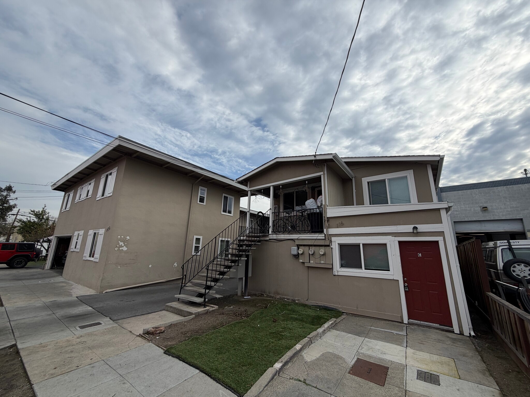 116 Pine St, Redwood City, CA for Sale