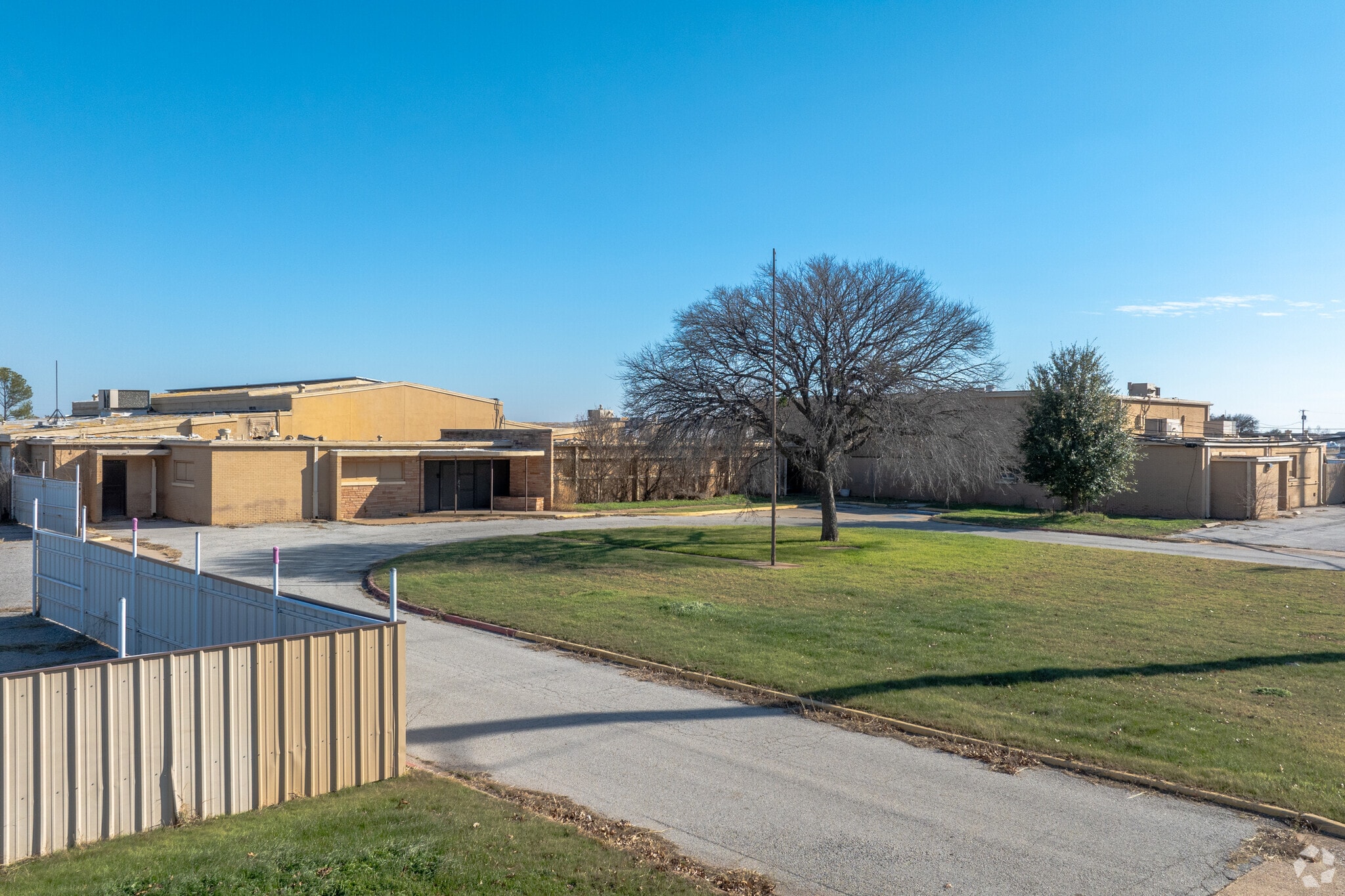 3101 Armory Rd, Wichita Falls, TX for Sale