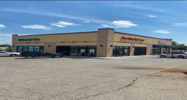 2500 S Center St, Marshalltown, IA for Sale