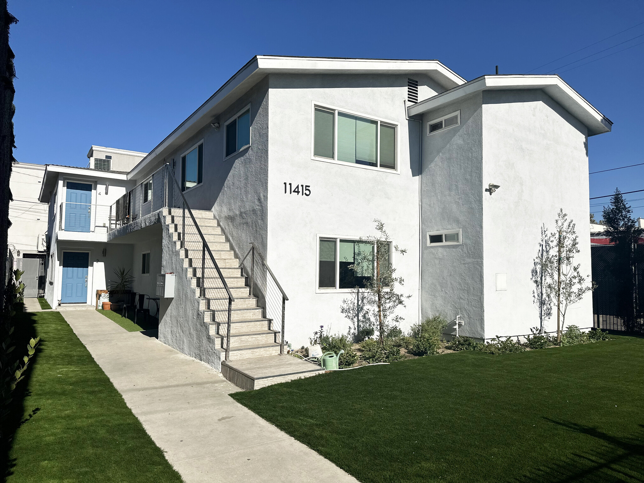 11415 Miranda St, North Hollywood, CA for Sale