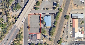 Bend, OR Retail - 127 NE Underwood Ave