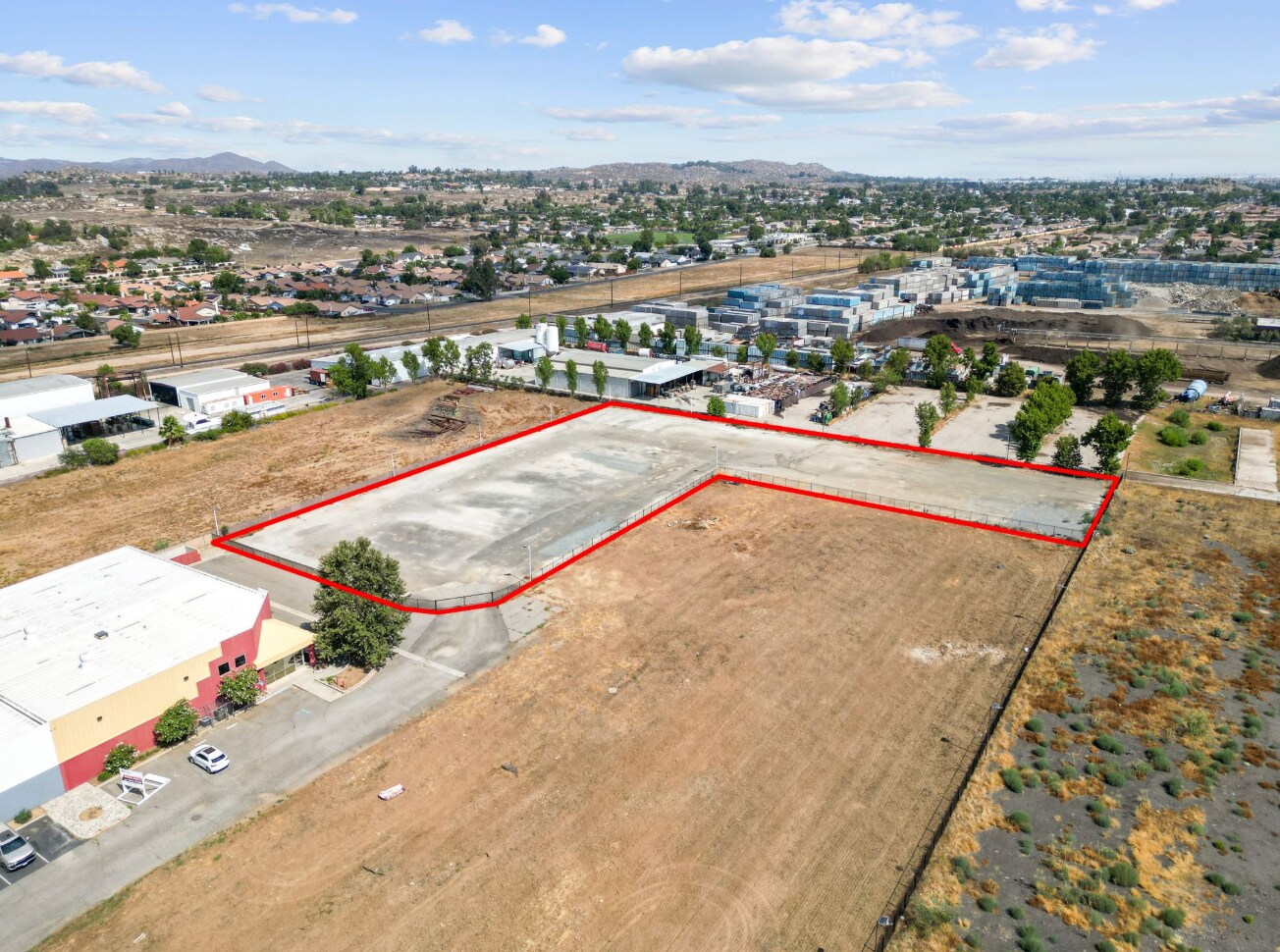 334 Malbert St, Perris, CA for Rent
