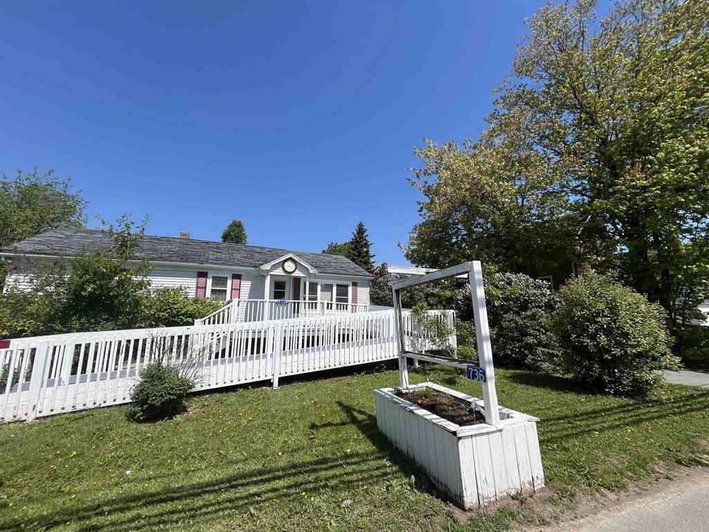 736 Highway 2, Elmsdale, NS for Sale