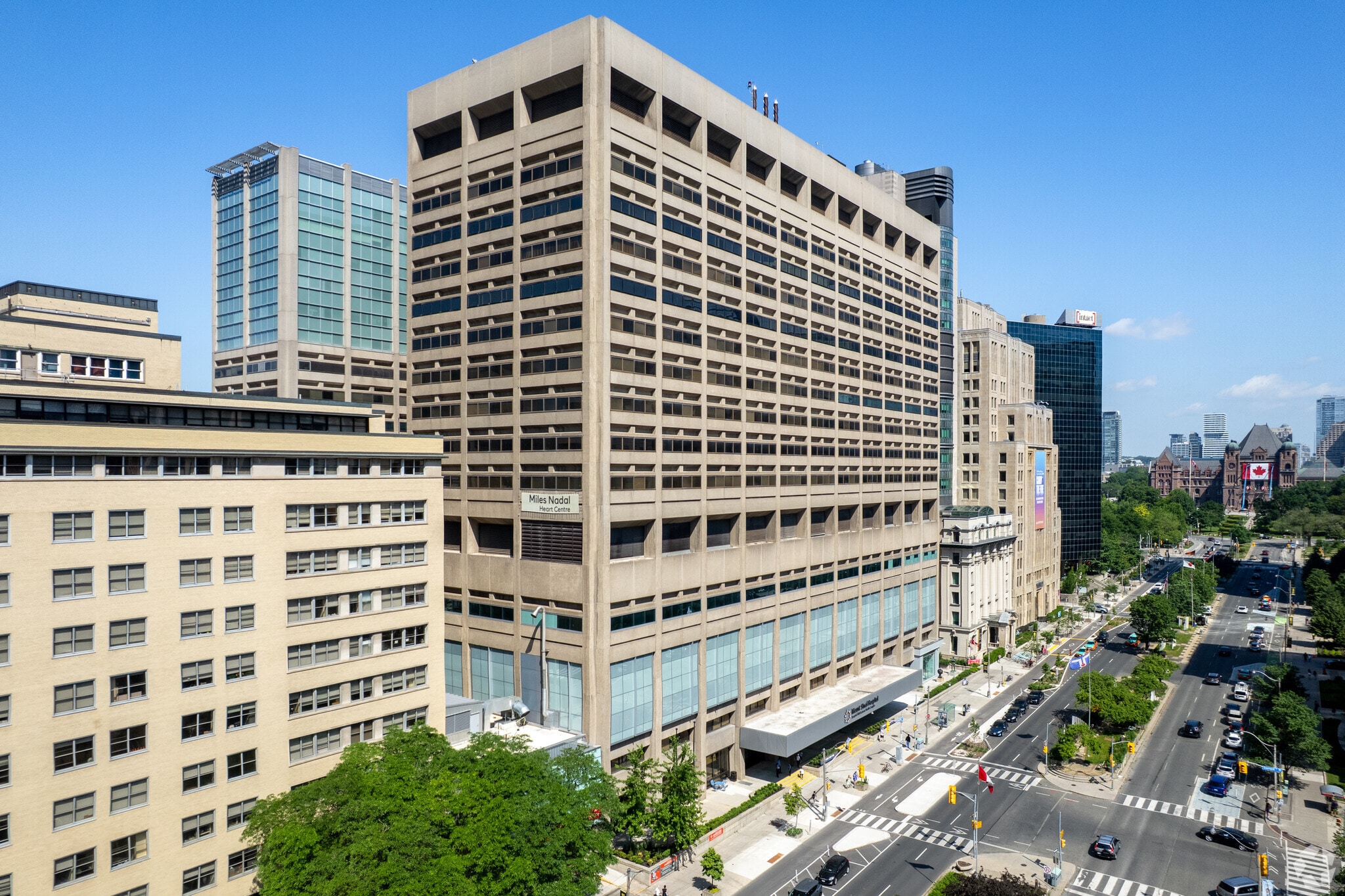 600 University Ave, Toronto, ON for Rent