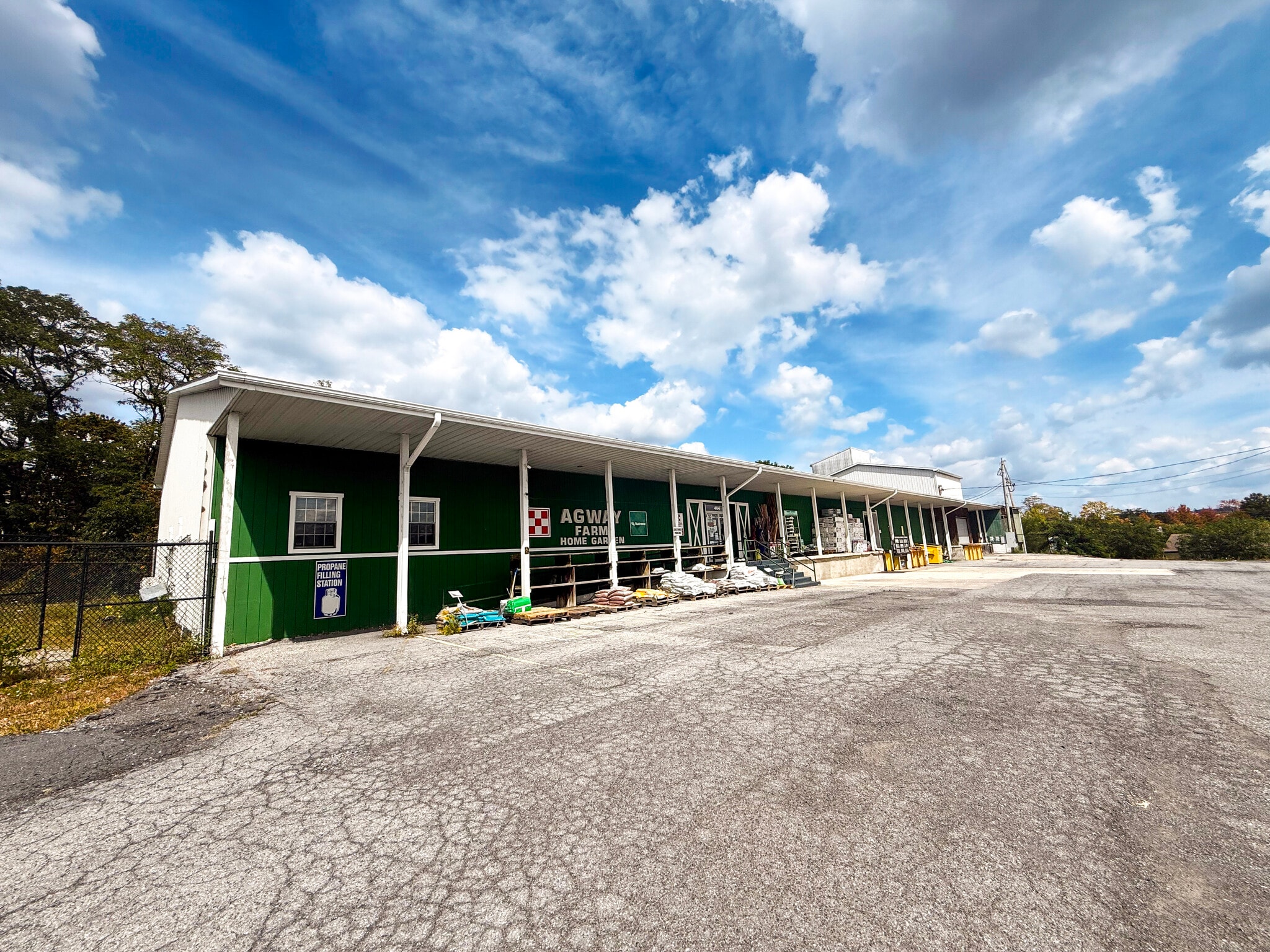 464 S Center St, Ebensburg, PA for Sale