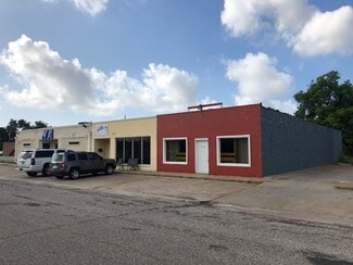 Texas City, TX Storefront Retail/Office - 909 N 8th Ave