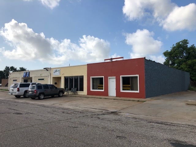 909 N 8th Ave, Texas City, TX for Rent