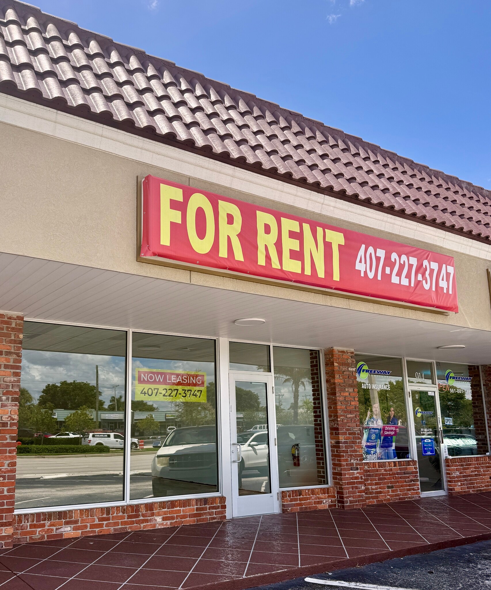 900-932 Northlake Blvd, North Palm Beach, FL for Rent