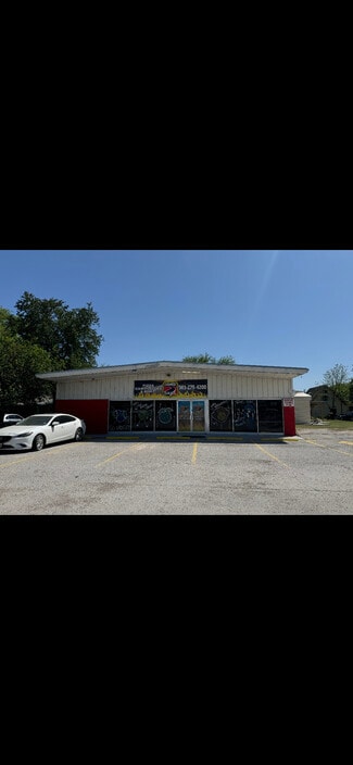 San Diego, TX Freestanding - 806 E Gravis St