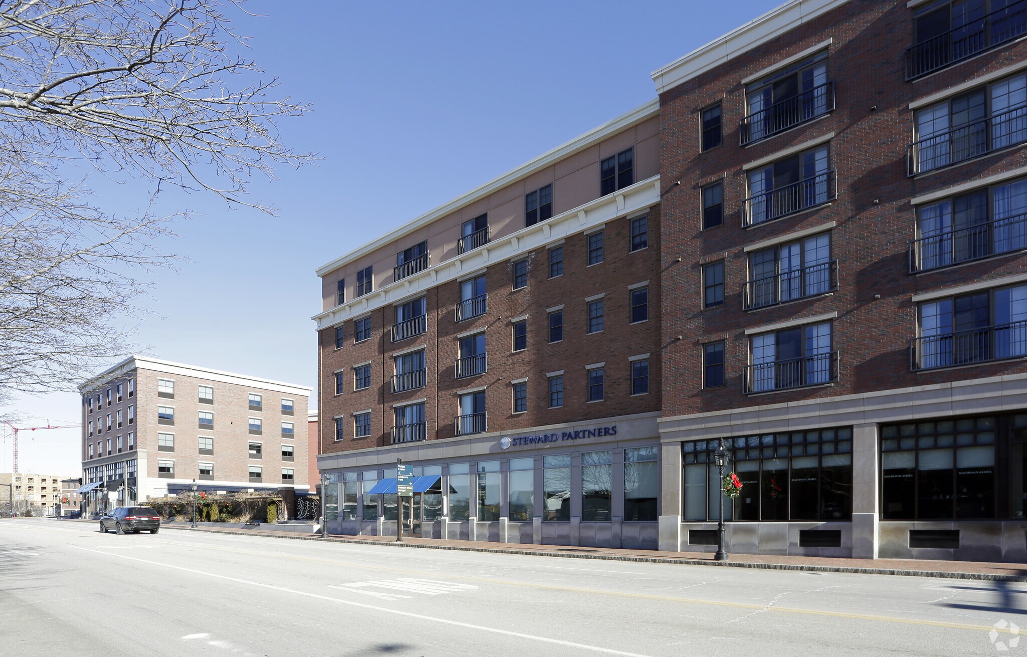 29 Maplewood Ave Portsmouth, NH 03801 Office Property for Lease on