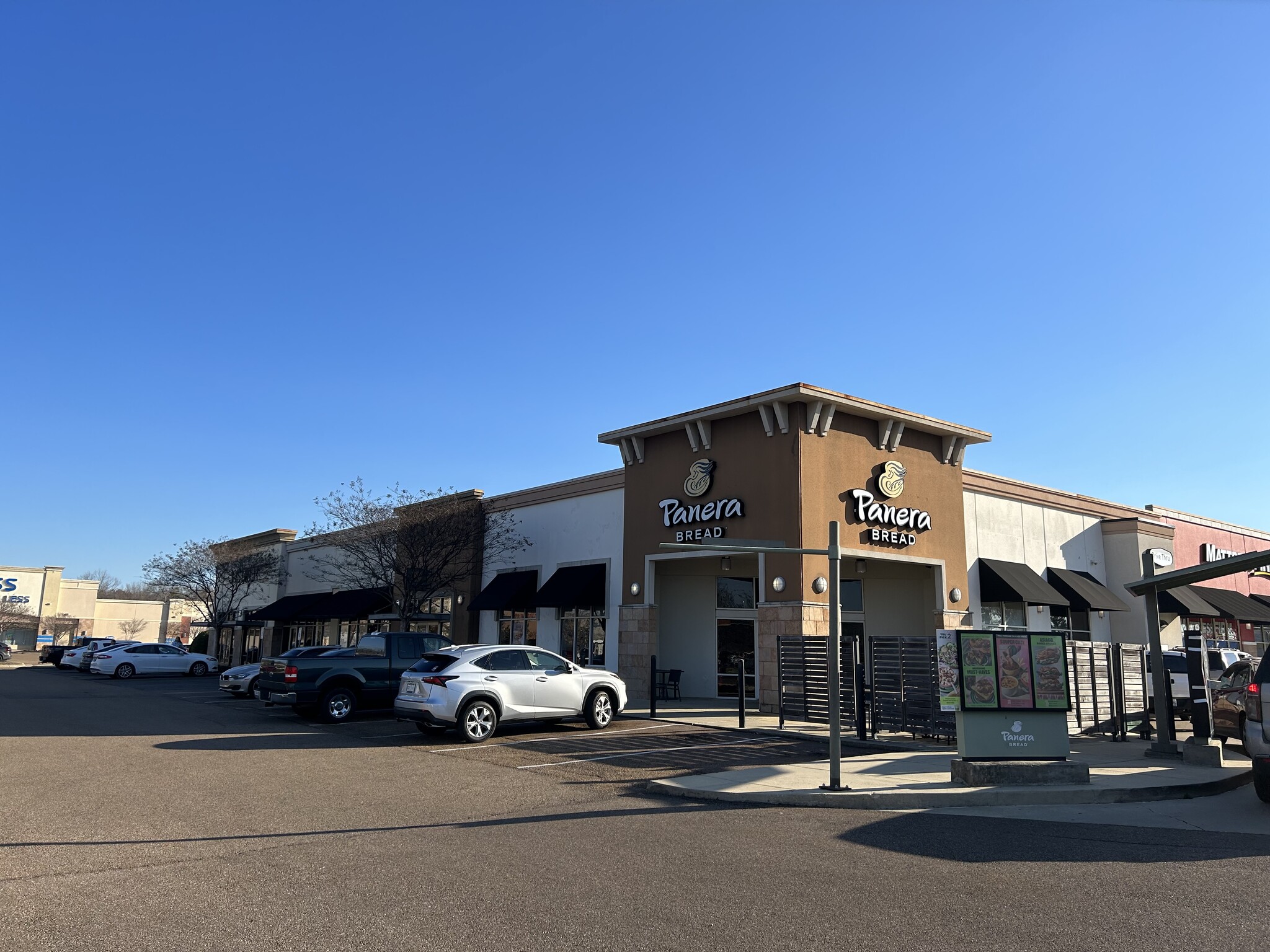 249 Ridge Way Flowood, MS 39232 - Retail Property for Lease on Showcase.com