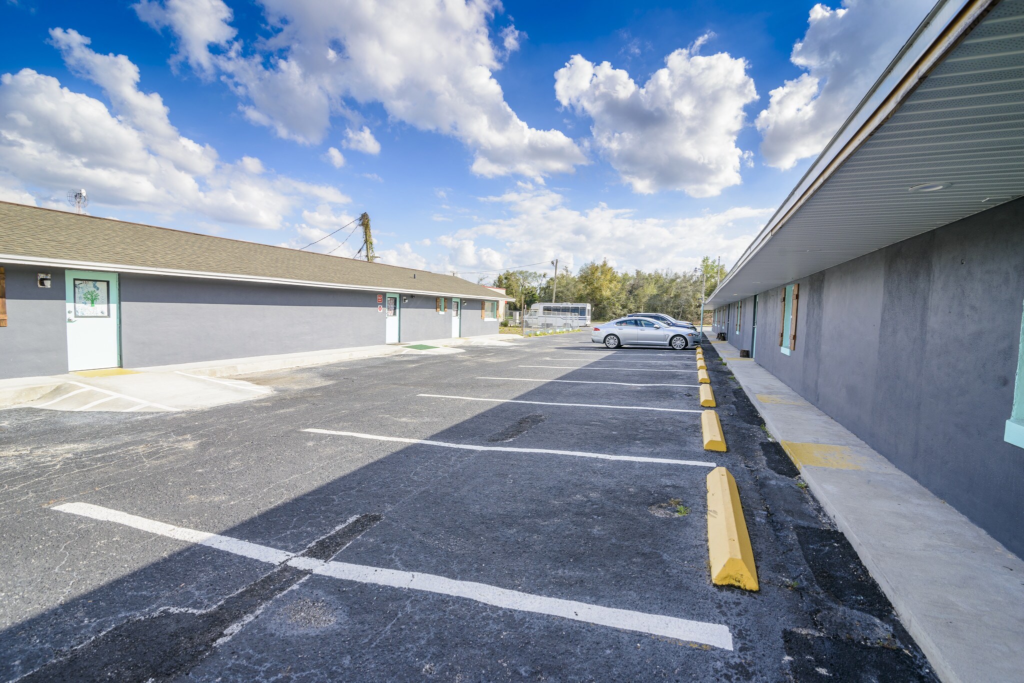 1325 E Altamonte Dr Altamonte Springs, FL 32701 Retail Property for