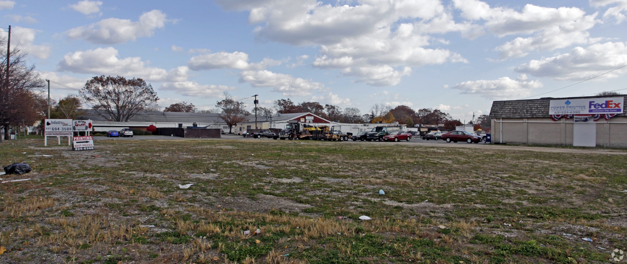 339 W Hoffman Ave, Lindenhurst, NY for Rent