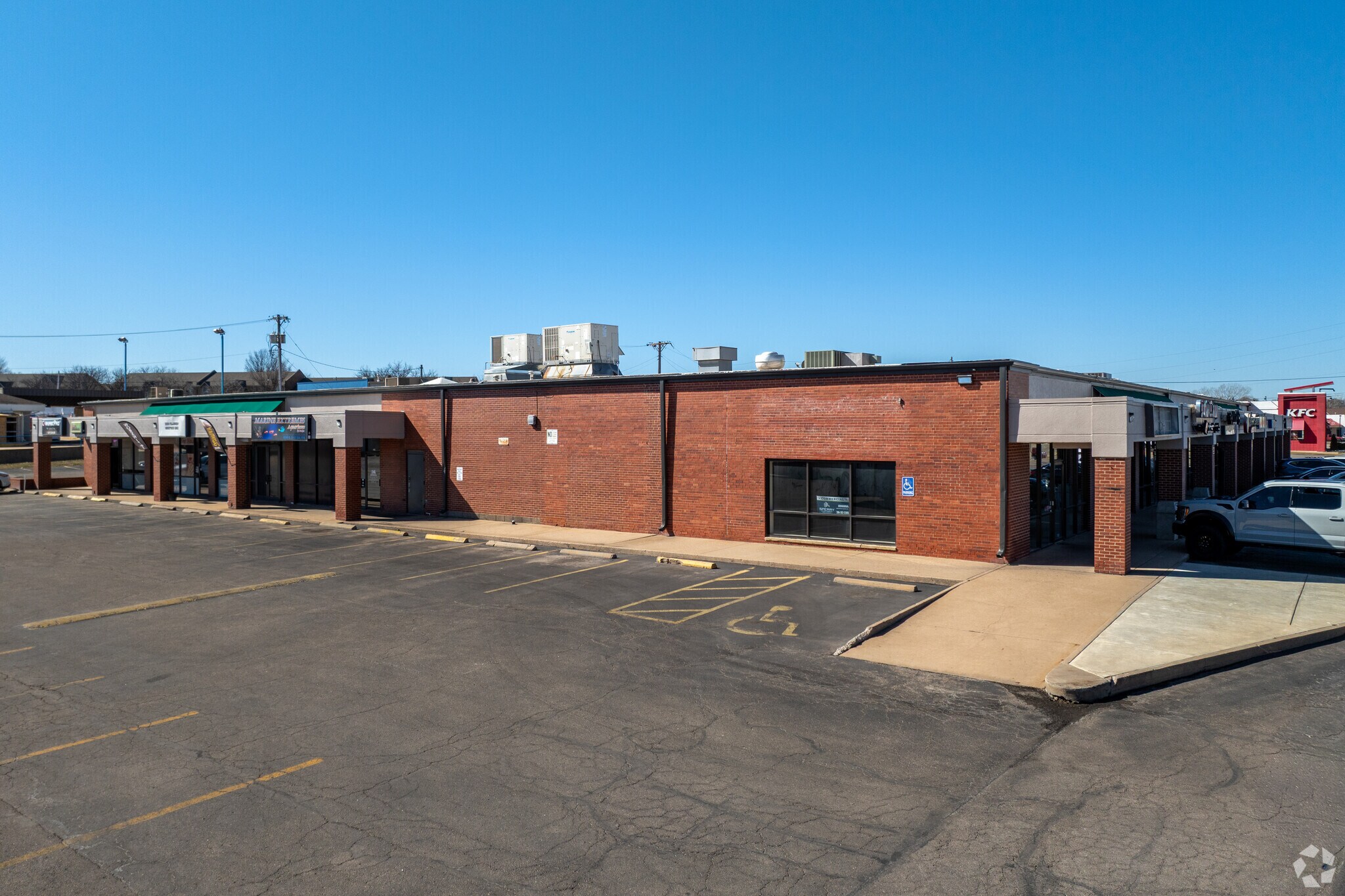 6249 E 21st St, Wichita, KS for Rent