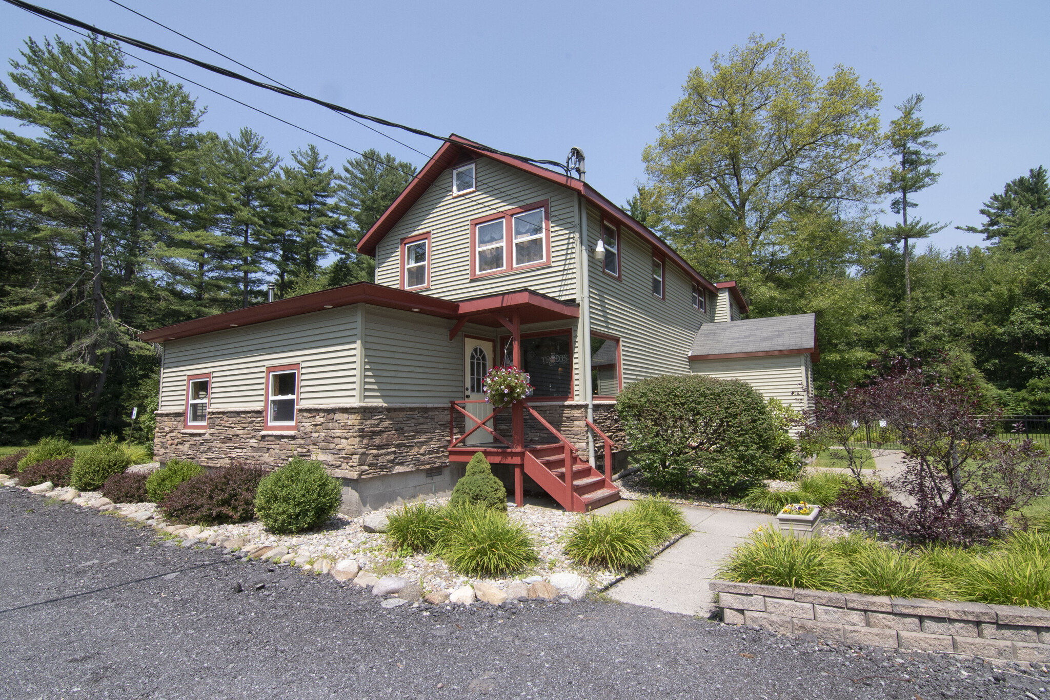 910 Rock City Rd, Ballston Spa, NY for Sale