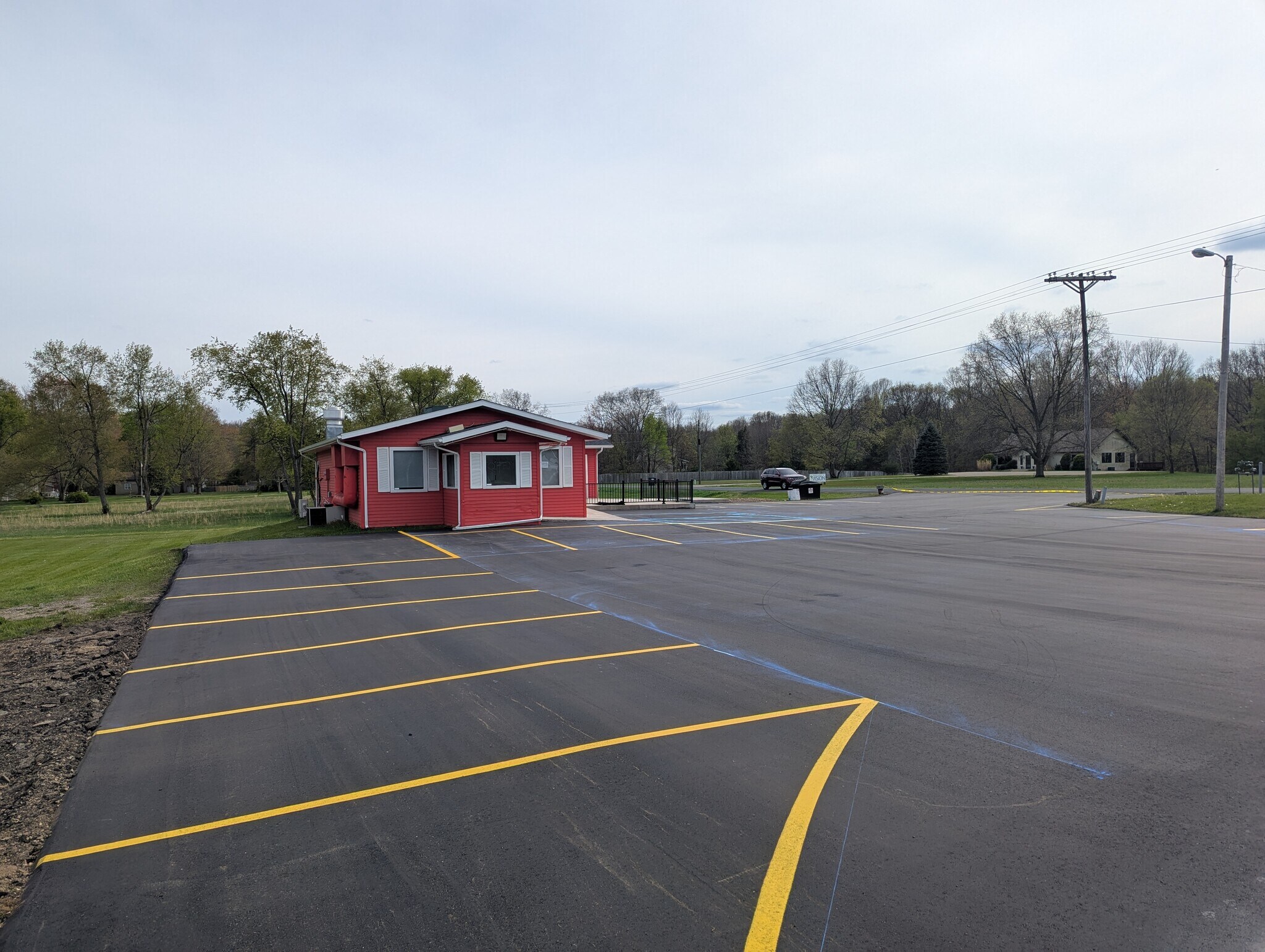 24901 Red Arrow Hwy, Mattawan, MI for Rent