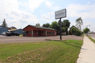 Ashland, WI Storefront - 722 Lake Shore Dr E